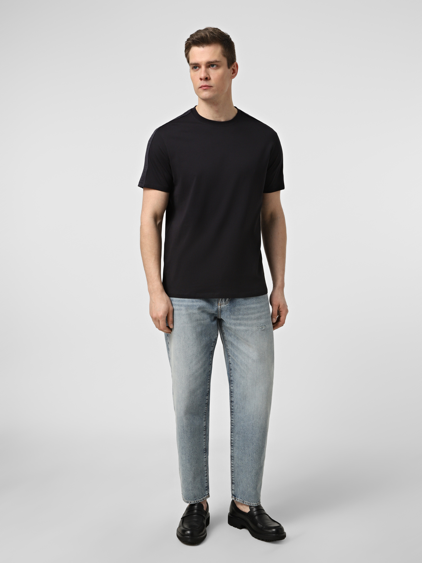 Футболки и поло Armani Exchange модель XM001283-AF10361-UB101 Футболки и поло Armani Exchange модель XM001283-AF10361-UB101 Фото