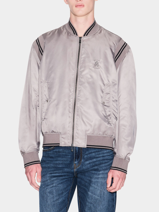 Куртки та дублянки Armani Exchange модель XM002017-AF19828-U6107 Фото