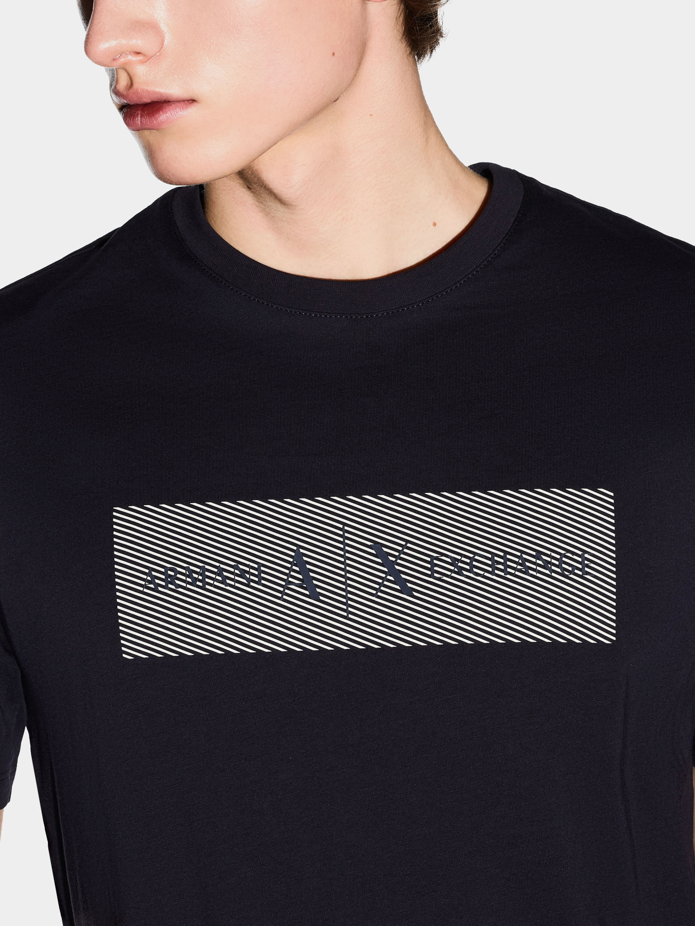 Футболки и поло Armani Exchange модель XM002472-AF10356-UB101 Футболки и поло Armani Exchange модель XM002472-AF10356-UB101 Фото
