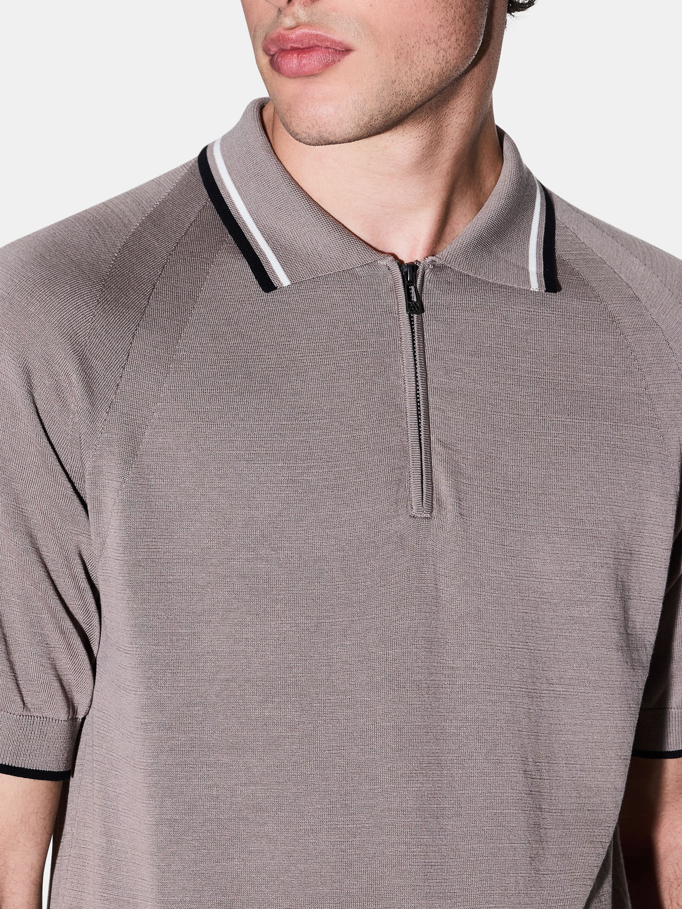 Футболки и поло Armani Exchange модель XM001977-AF20139-U6107 Фото