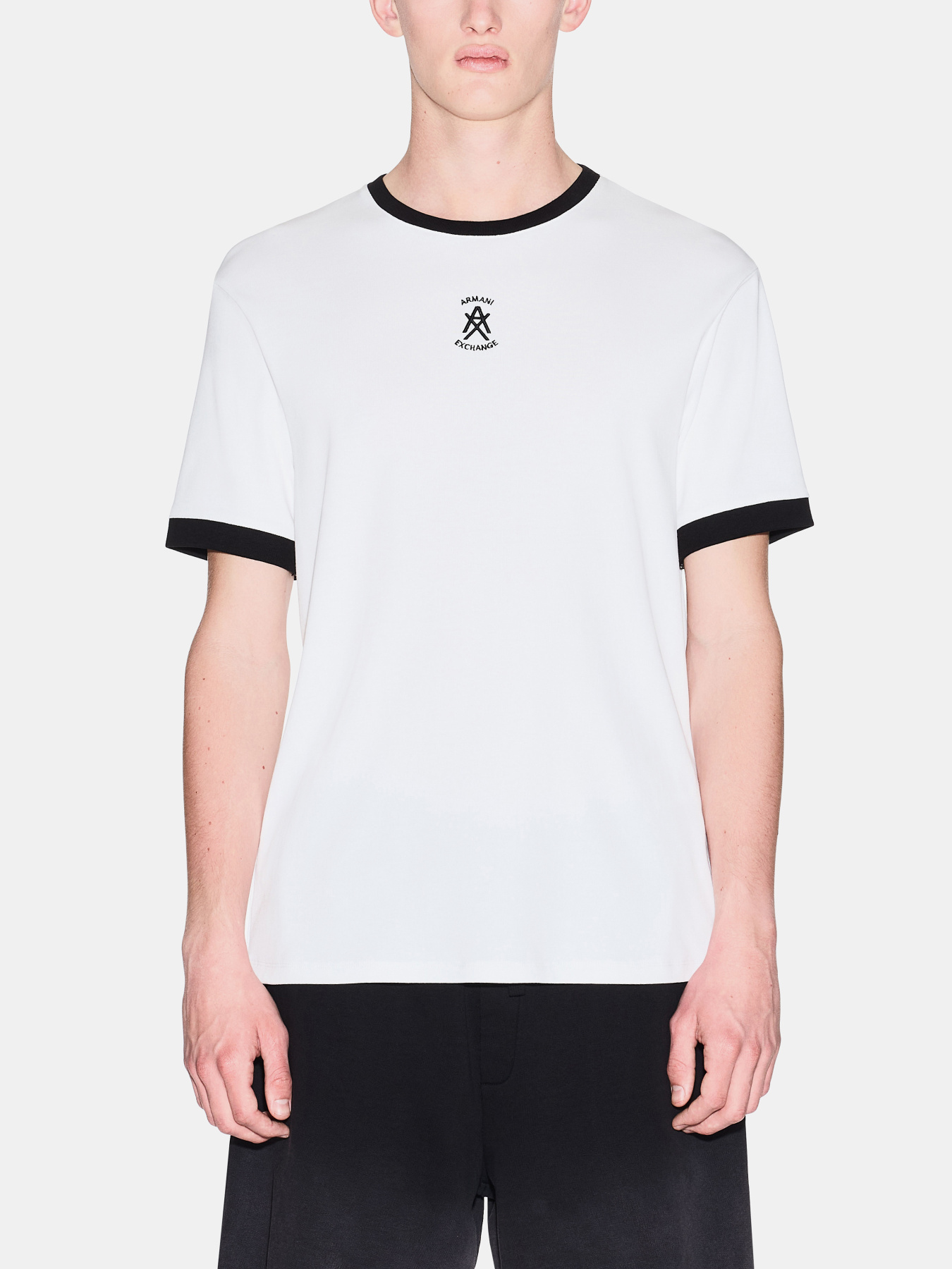 Футболки и поло Armani Exchange модель XM002072-AF19963-U0009 Фото