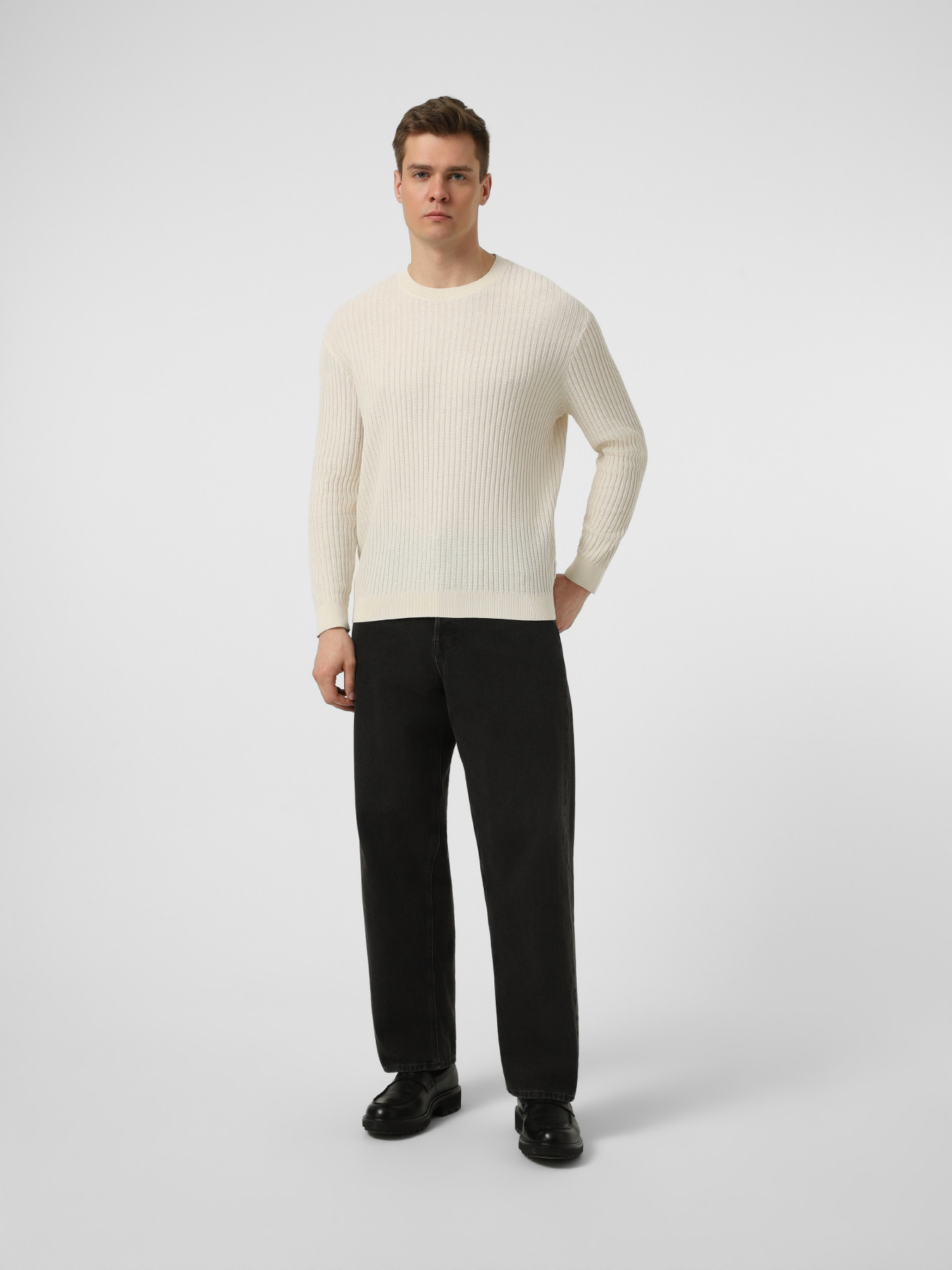 Свитры и кардиганы Armani Exchange модель XM002161-AF20139-U1074 Свитры и кардиганы Armani Exchange модель XM002161-AF20139-U1074 Фото