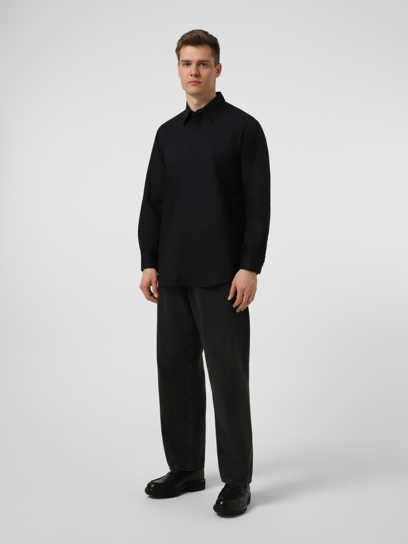 Рубашки Armani Exchange модель XM002319-AF24533-UB101 Фото