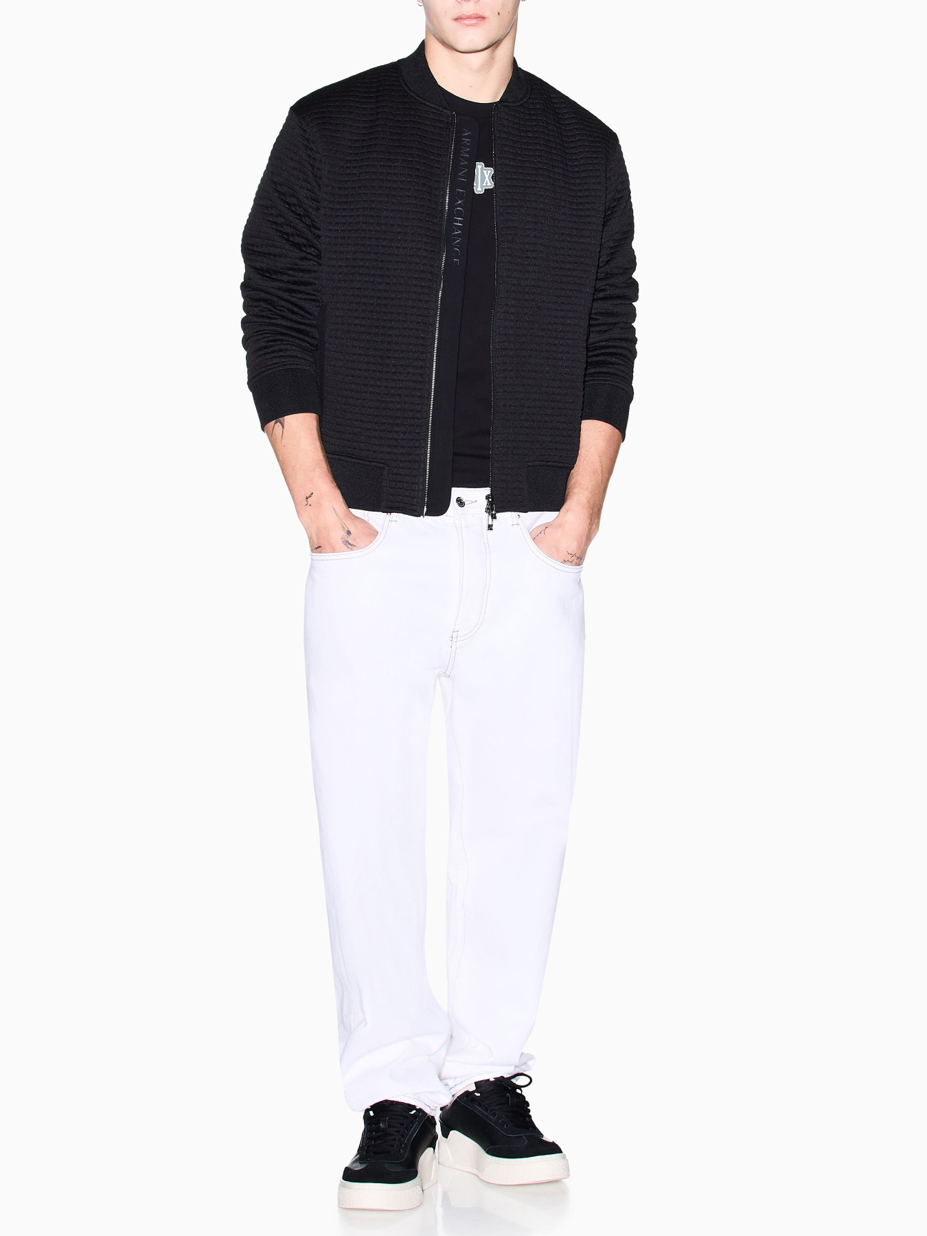 Куртки та дублянки Armani Exchange модель XM002409-AF13029-UC001 Фото
