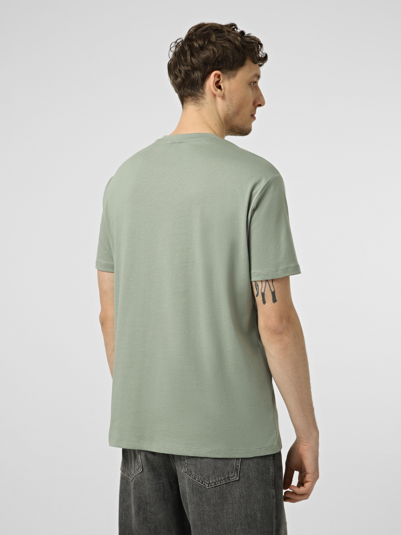 Футболки и поло Armani Exchange модель XM002479-AF10358-U7210 Футболки и поло Armani Exchange модель XM002479-AF10358-U7210 Фото