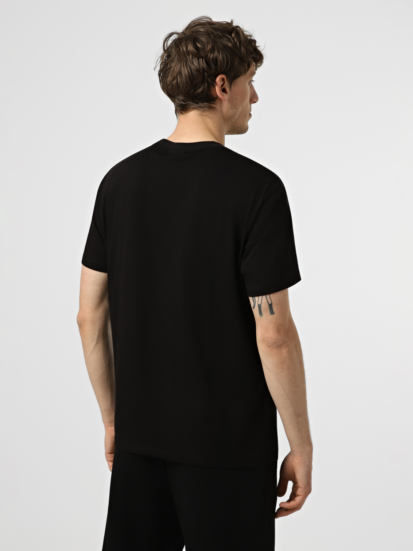Футболки и поло Armani Exchange модель XM002782-AF10356-UC001 Футболки и поло Armani Exchange модель XM002782-AF10356-UC001 Фото