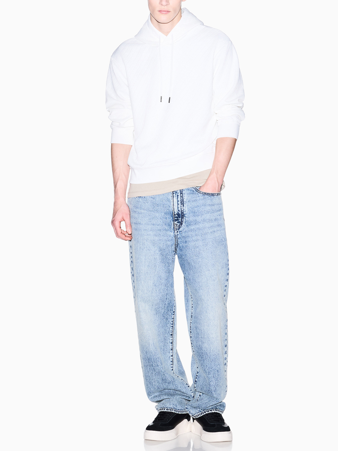 Худи и свитшоты Armani Exchange модель XM002344-AF21862-U0009 Худи и свитшоты Armani Exchange модель XM002344-AF21862-U0009 Фото