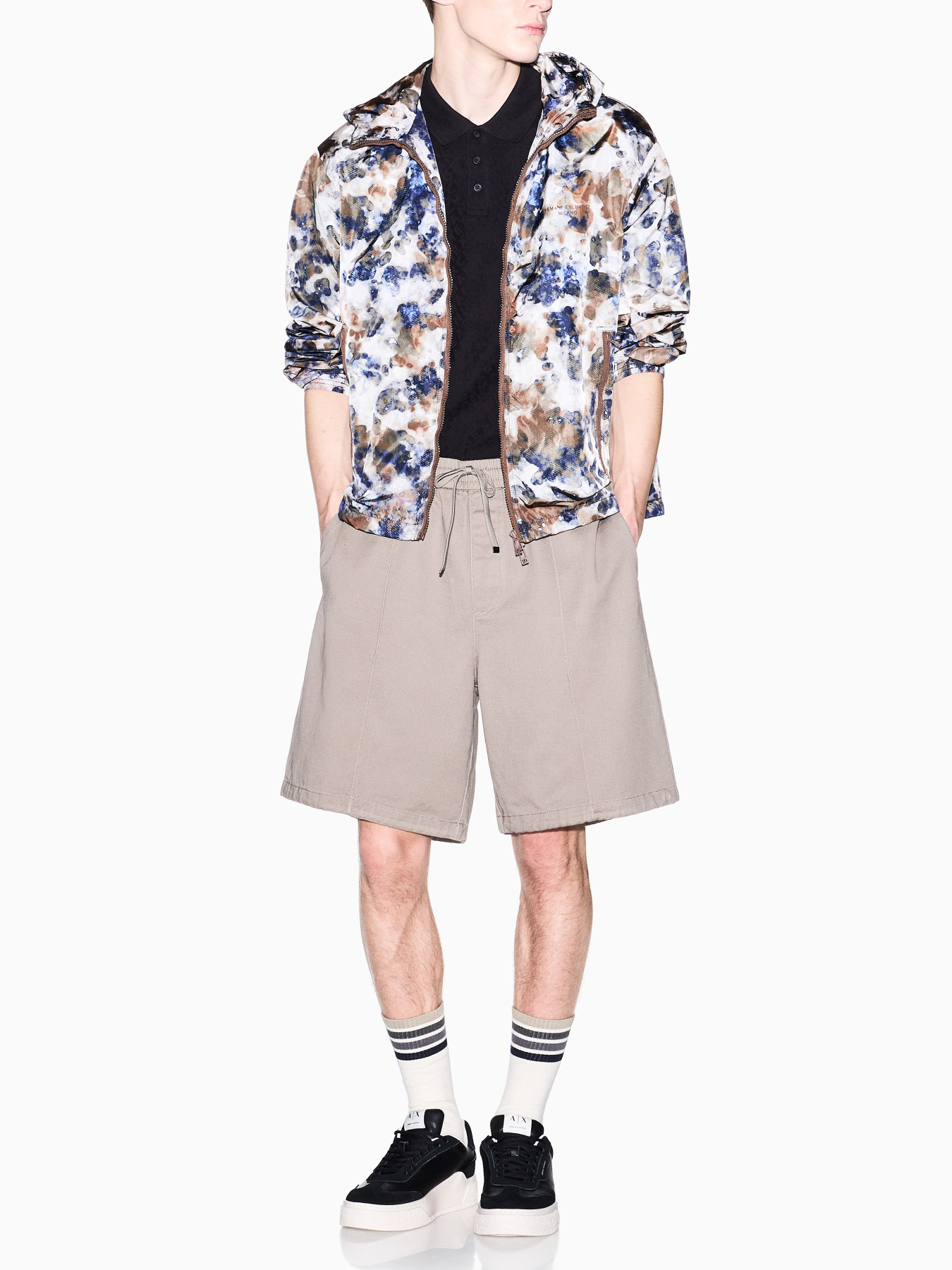 Футболки і поло Armani Exchange модель XM002346-AF10337-UC001 Фото