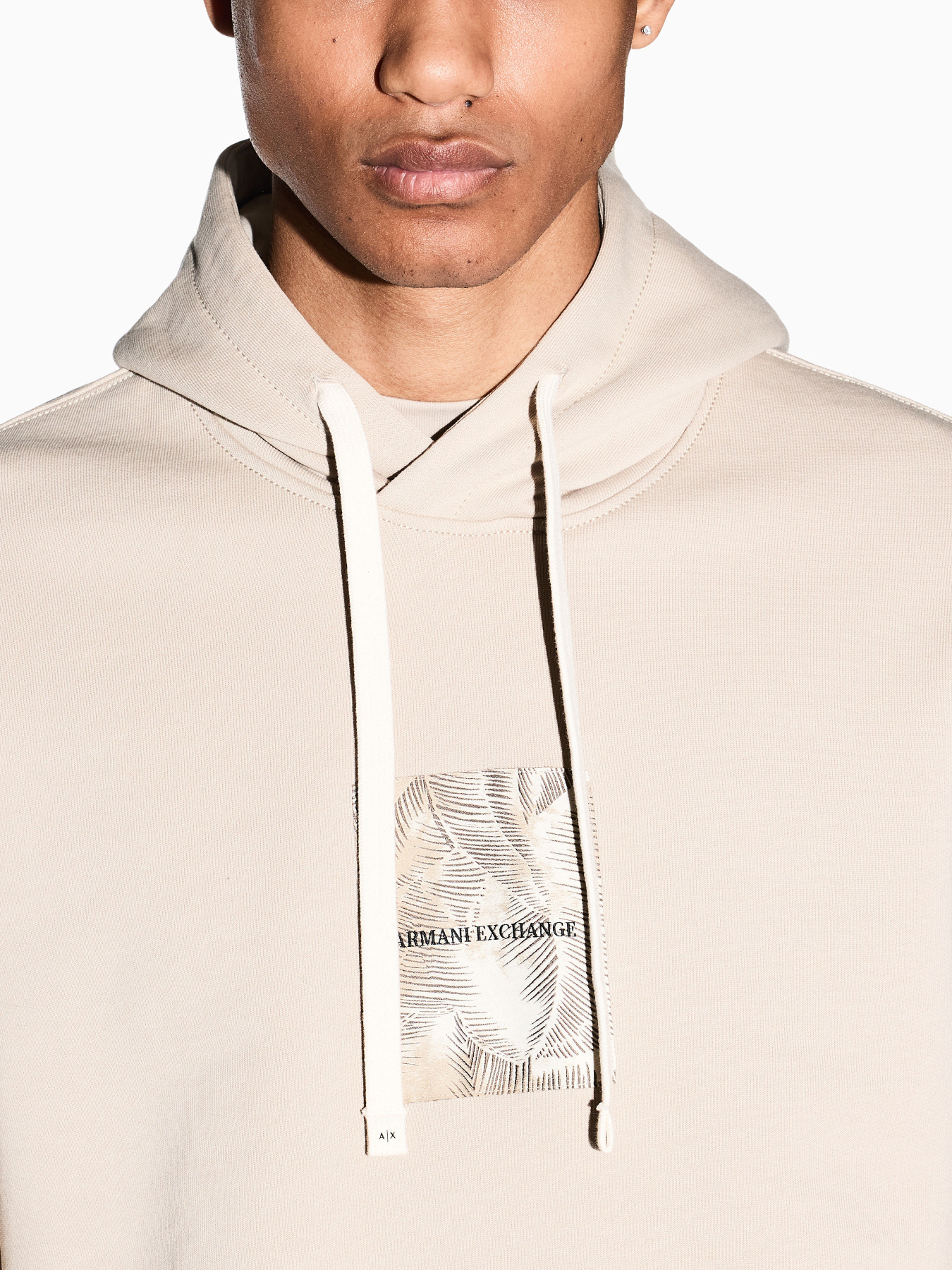 Худи и свитшоты Armani Exchange модель XM002379-AF20169-U1148 Худи и свитшоты Armani Exchange модель XM002379-AF20169-U1148 Фото