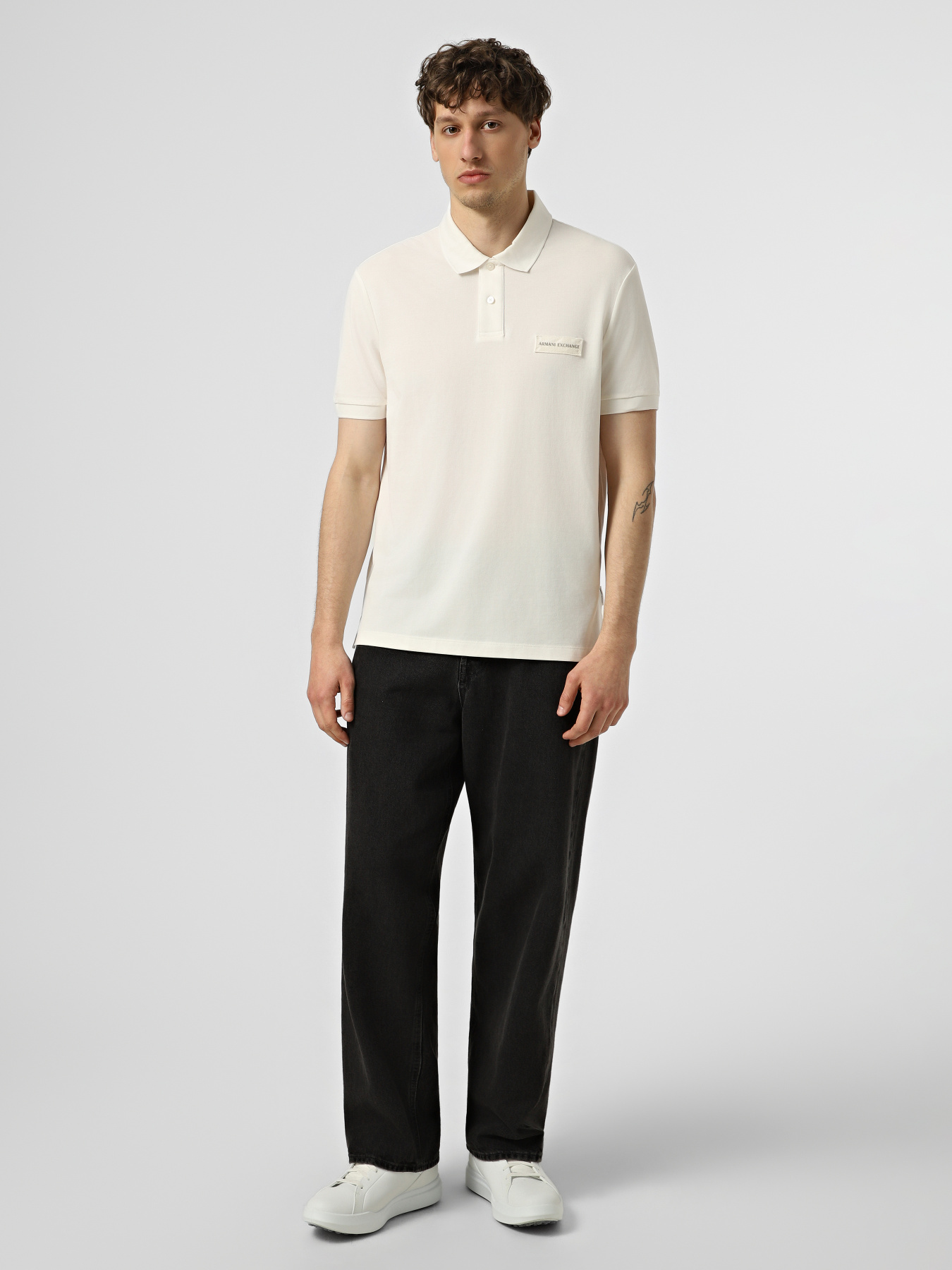 Футболки и поло Armani Exchange модель XM002390-AF13026-U1074 Футболки и поло Armani Exchange модель XM002390-AF13026-U1074 Фото