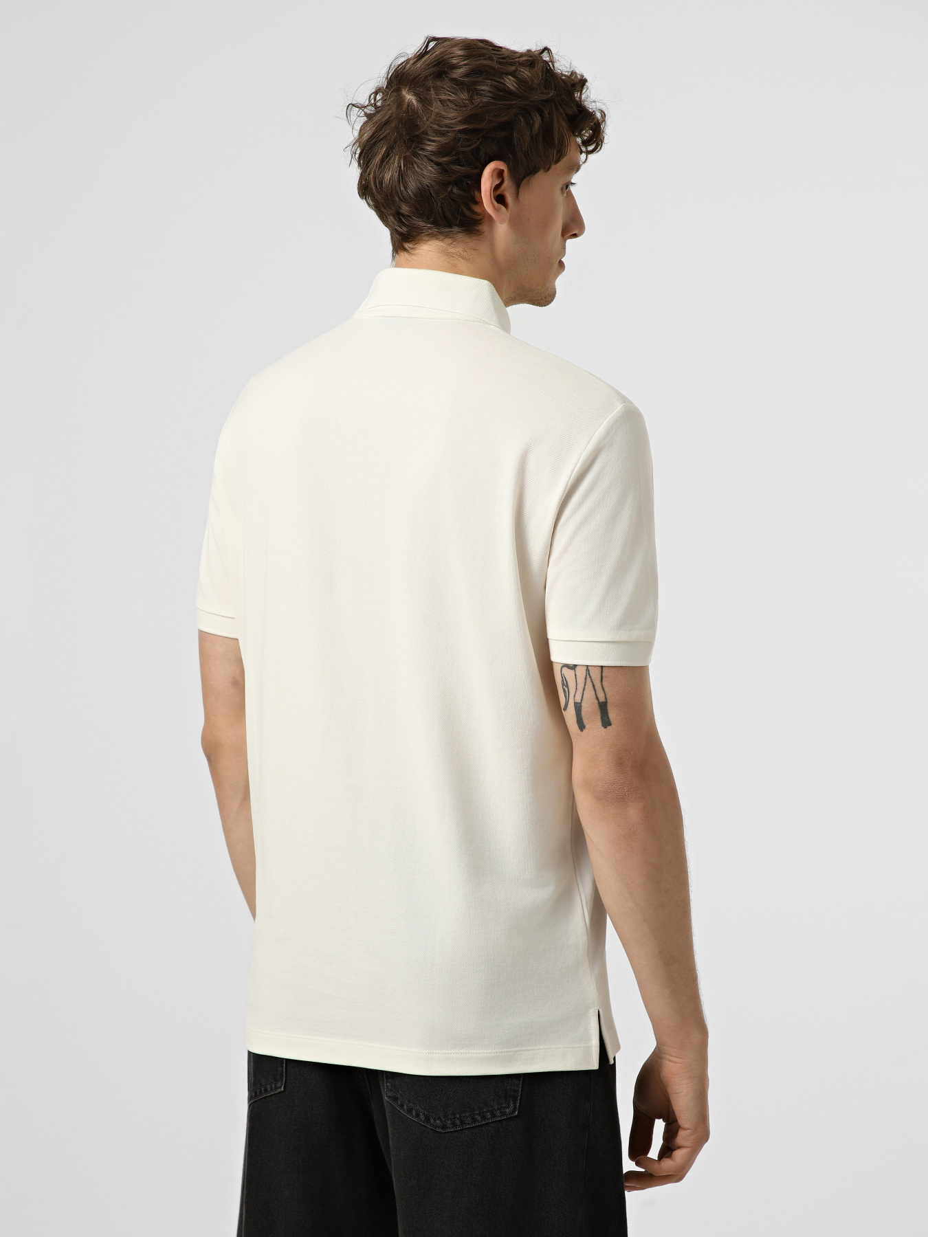 Футболки и поло Armani Exchange модель XM002390-AF13026-U1074 Футболки и поло Armani Exchange модель XM002390-AF13026-U1074 Фото