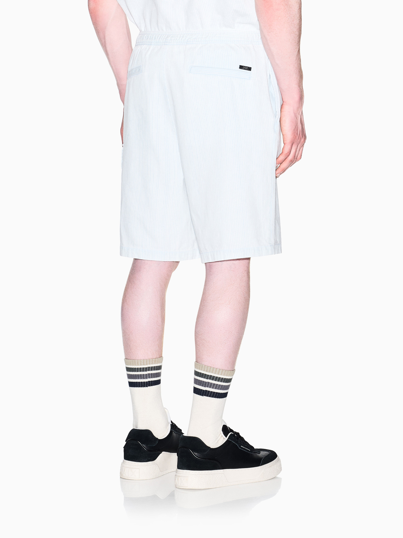 Шорты Armani Exchange модель XM002810-AF22638-FB380 Шорты Armani Exchange модель XM002810-AF22638-FB380 Фото