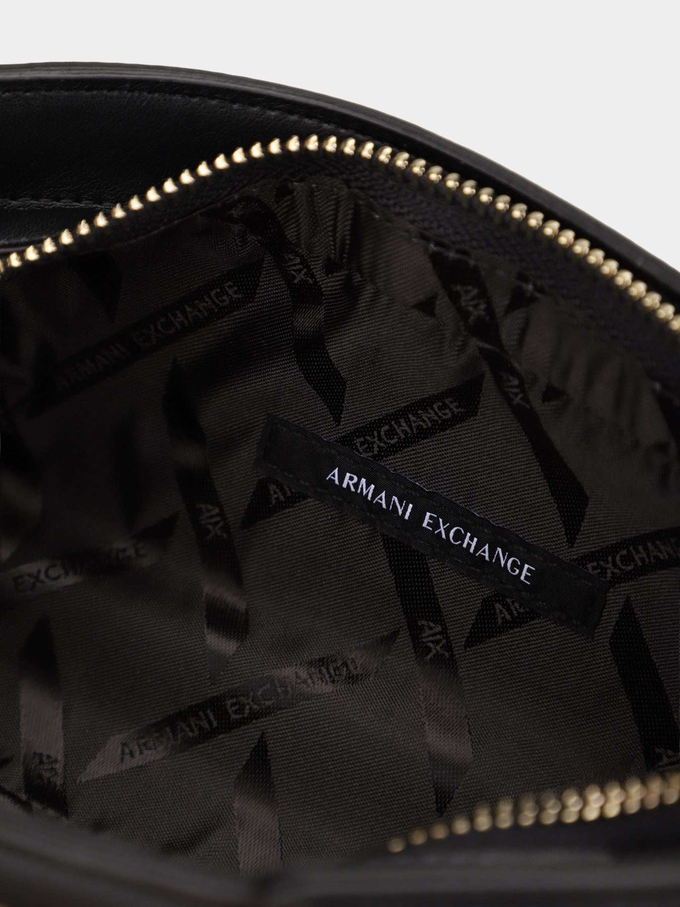 Сумки Armani Exchange модель XW002162-AF19892-UC001 Фото