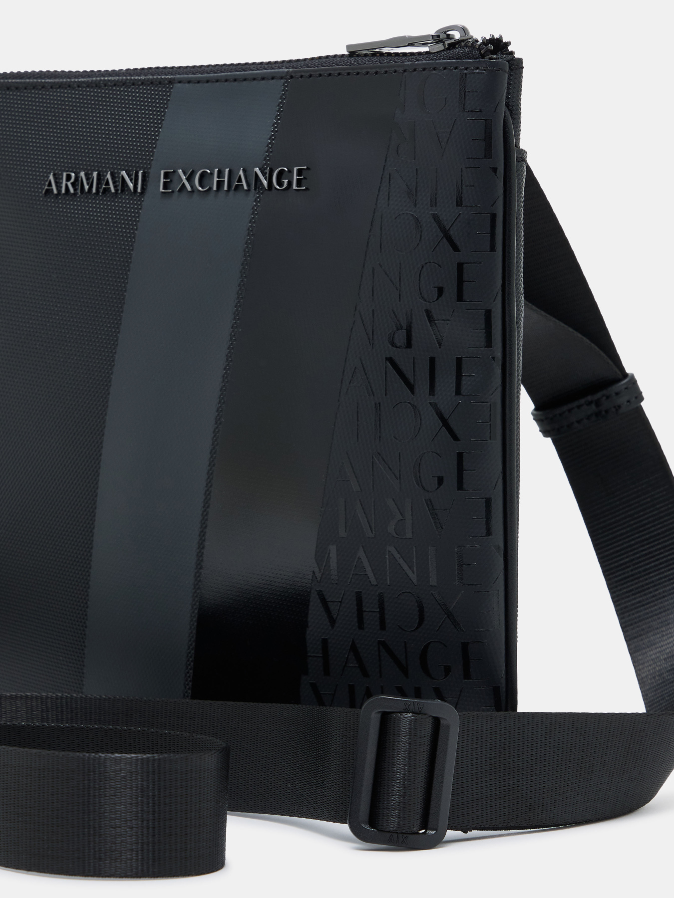 Сумки Armani Exchange модель XM000164-AF11935-MC034 Фото