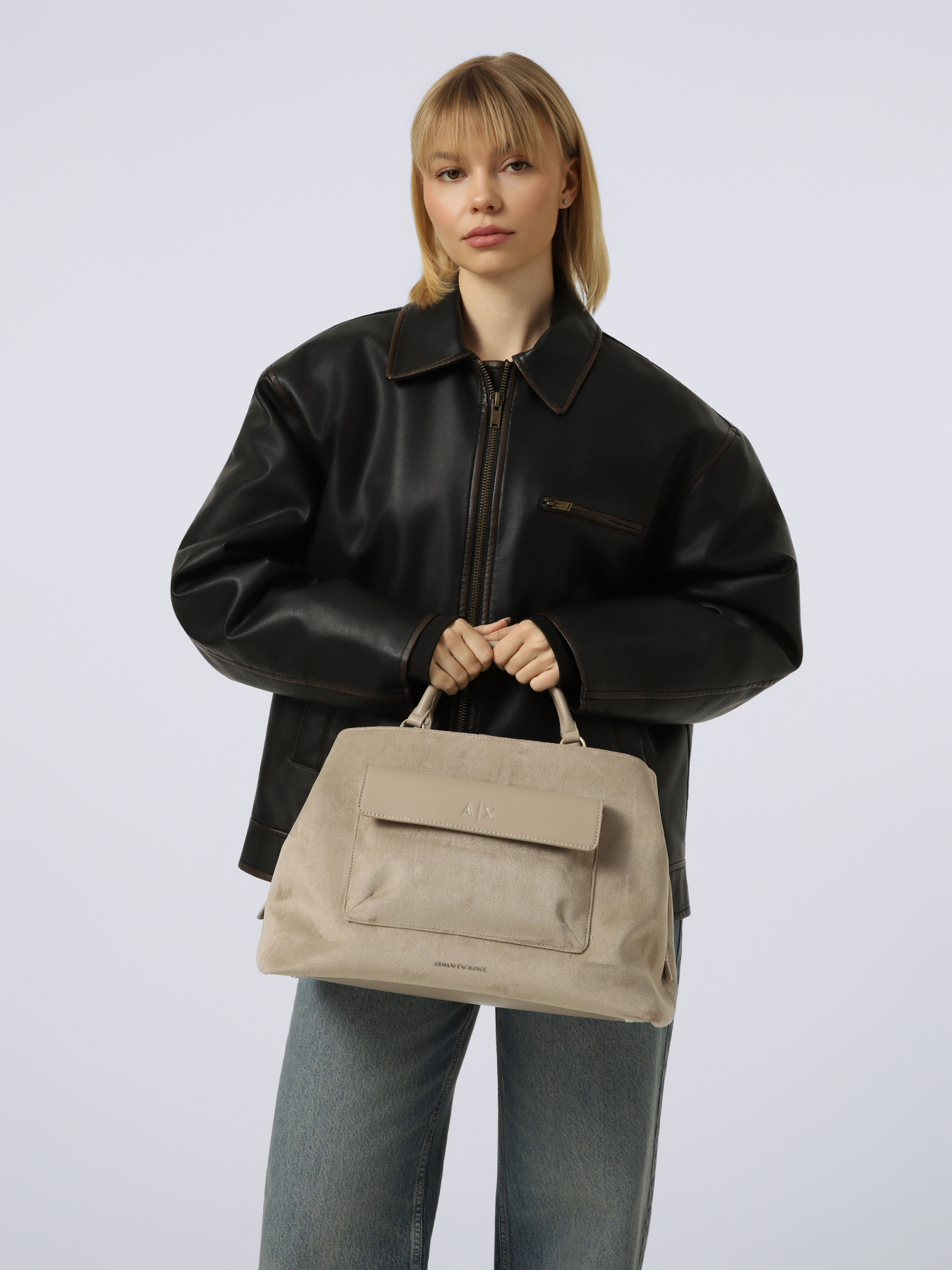 Сумки Armani Exchange модель XW001542-AF22630-U6223 Сумки Armani Exchange модель XW001542-AF22630-U6223 Фото