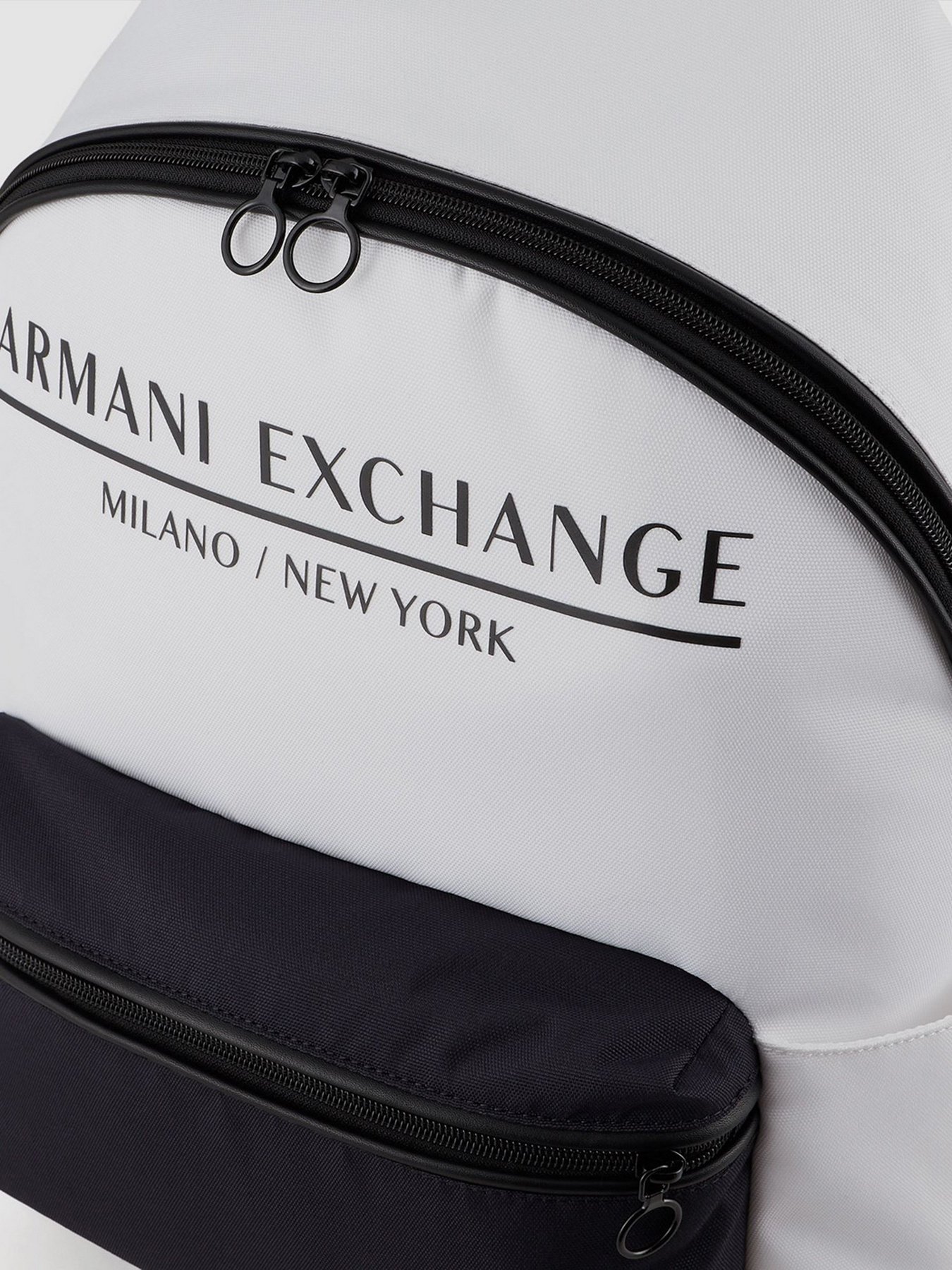 Рюкзаки Armani Exchange модель 952411-2R837-47610 Рюкзаки Armani Exchange модель 952411-2R837-47610 Фото