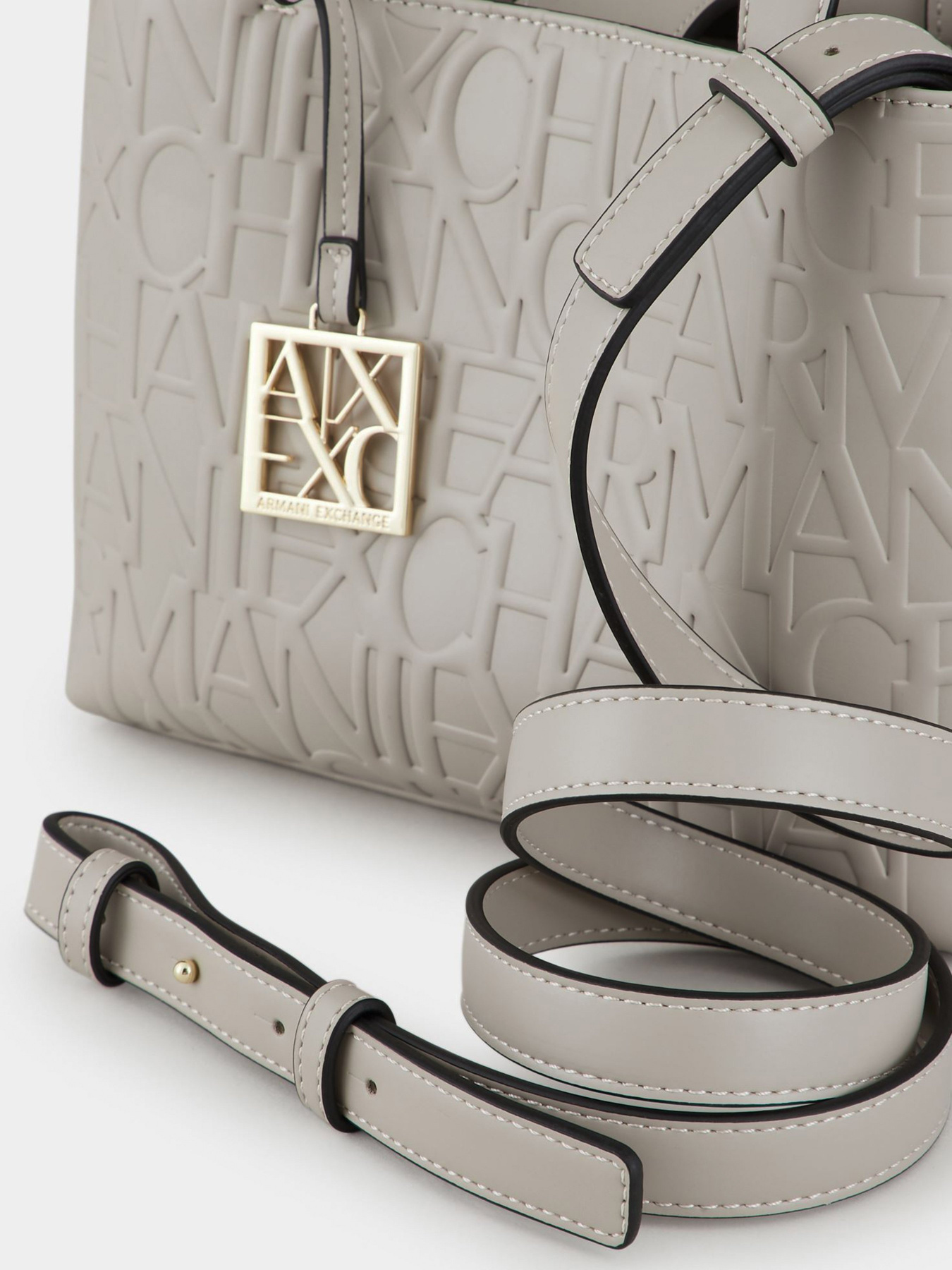 Сумки Armani Exchange модель 942647-CC793-07351 Фото