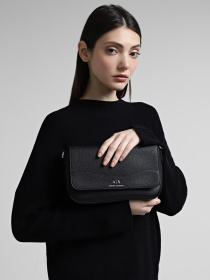 Сумки Armani Exchange Essential модель 942912-CC783-00020 Фото