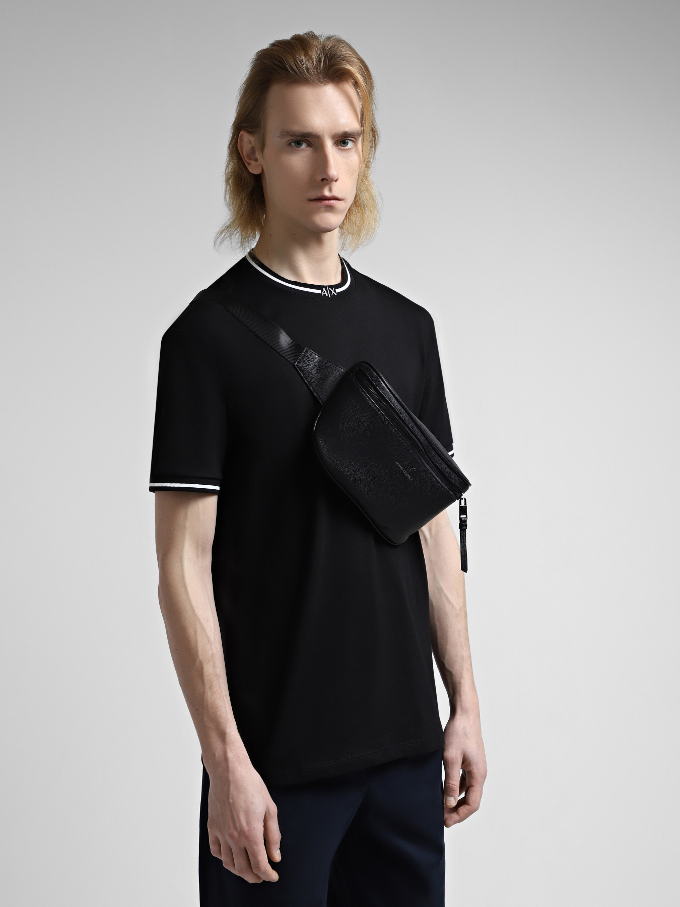 Сумки Armani Exchange модель 952398-CC830-00020 Фото