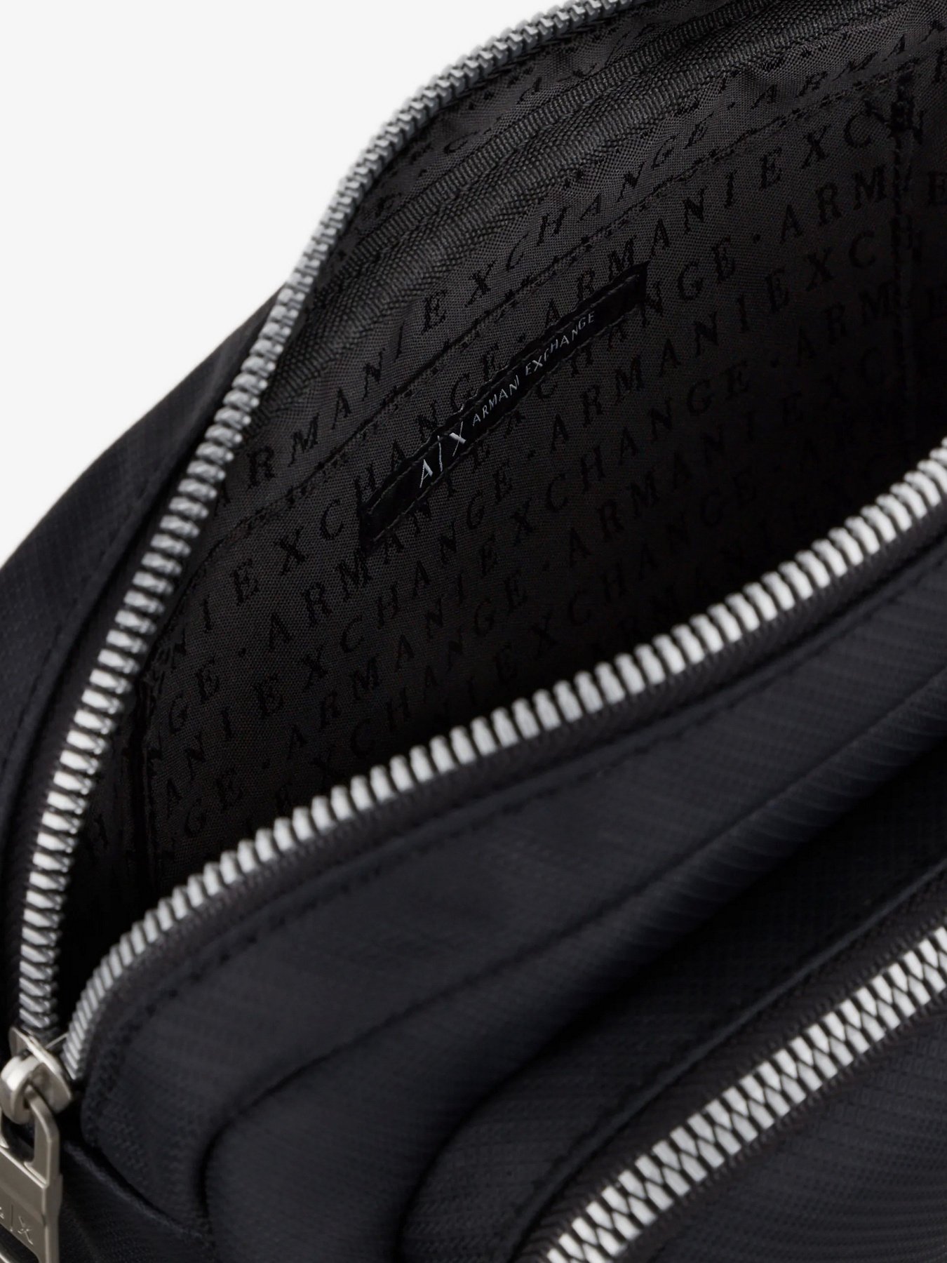 Сумки Armani Exchange модель 952522-3R839-00020 Сумки Armani Exchange модель 952522-3R839-00020 Фото