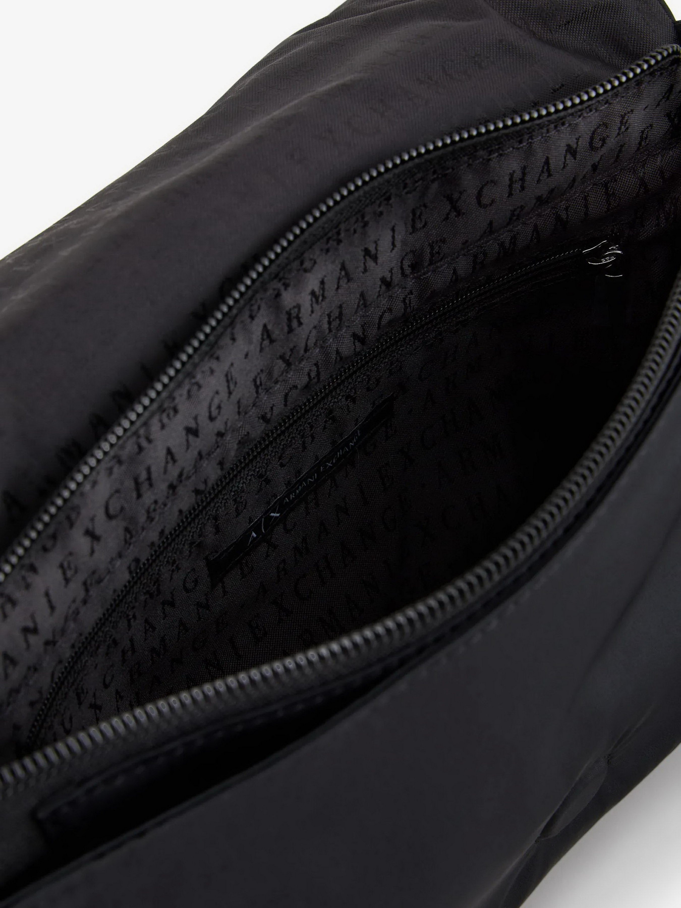 Сумки Armani Exchange модель 952559-3F883-00020 Фото