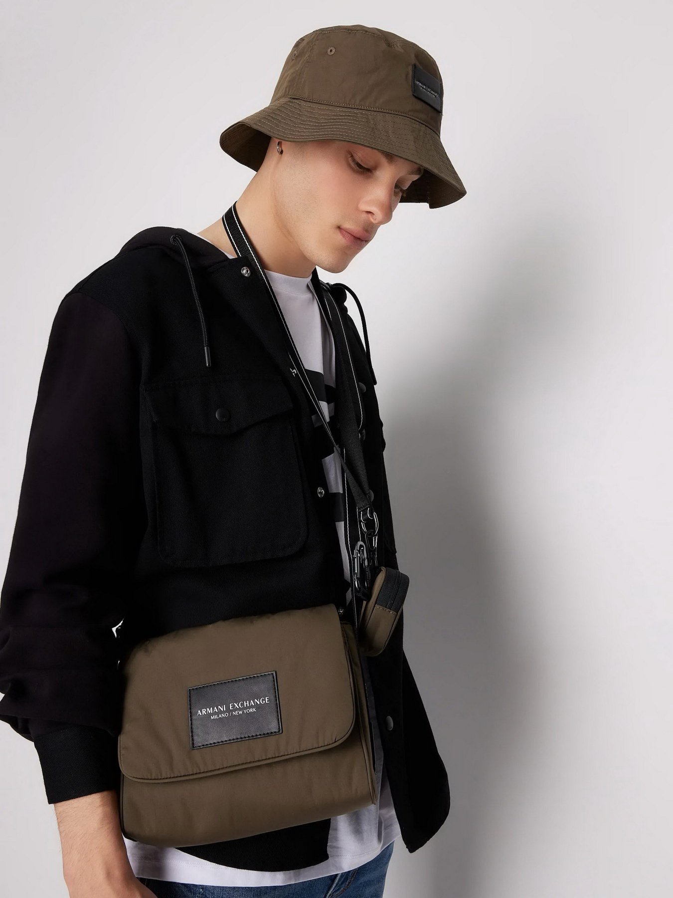 Сумки Armani Exchange модель 952559-3F883-24443 Фото