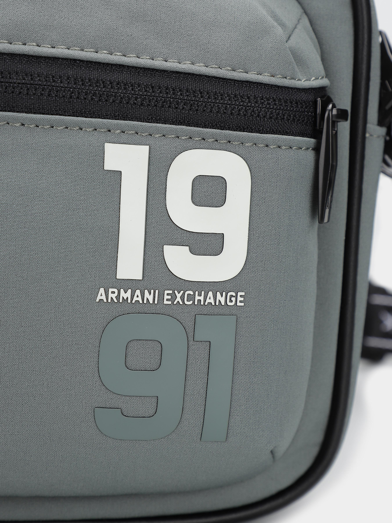 Сумки Armani Exchange модель 952620-4R832-44984 Фото