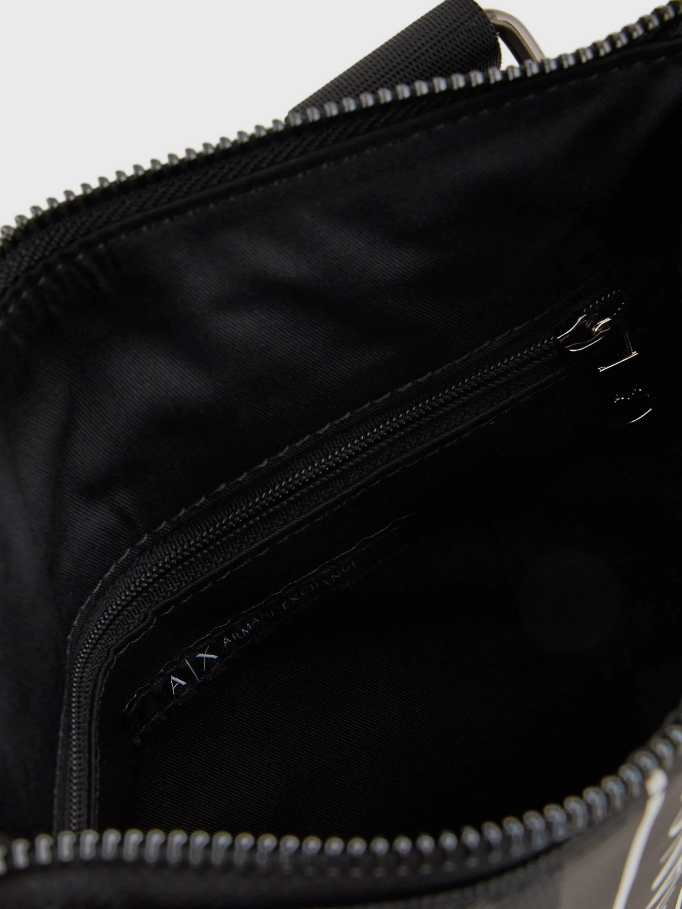 Сумки Armani Exchange модель 952397-CC831-19921 Фото