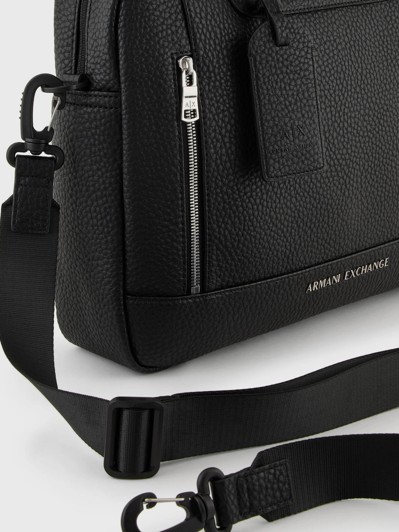 Сумки Armani Exchange Essential модель 952653-CC828-00020 Фото