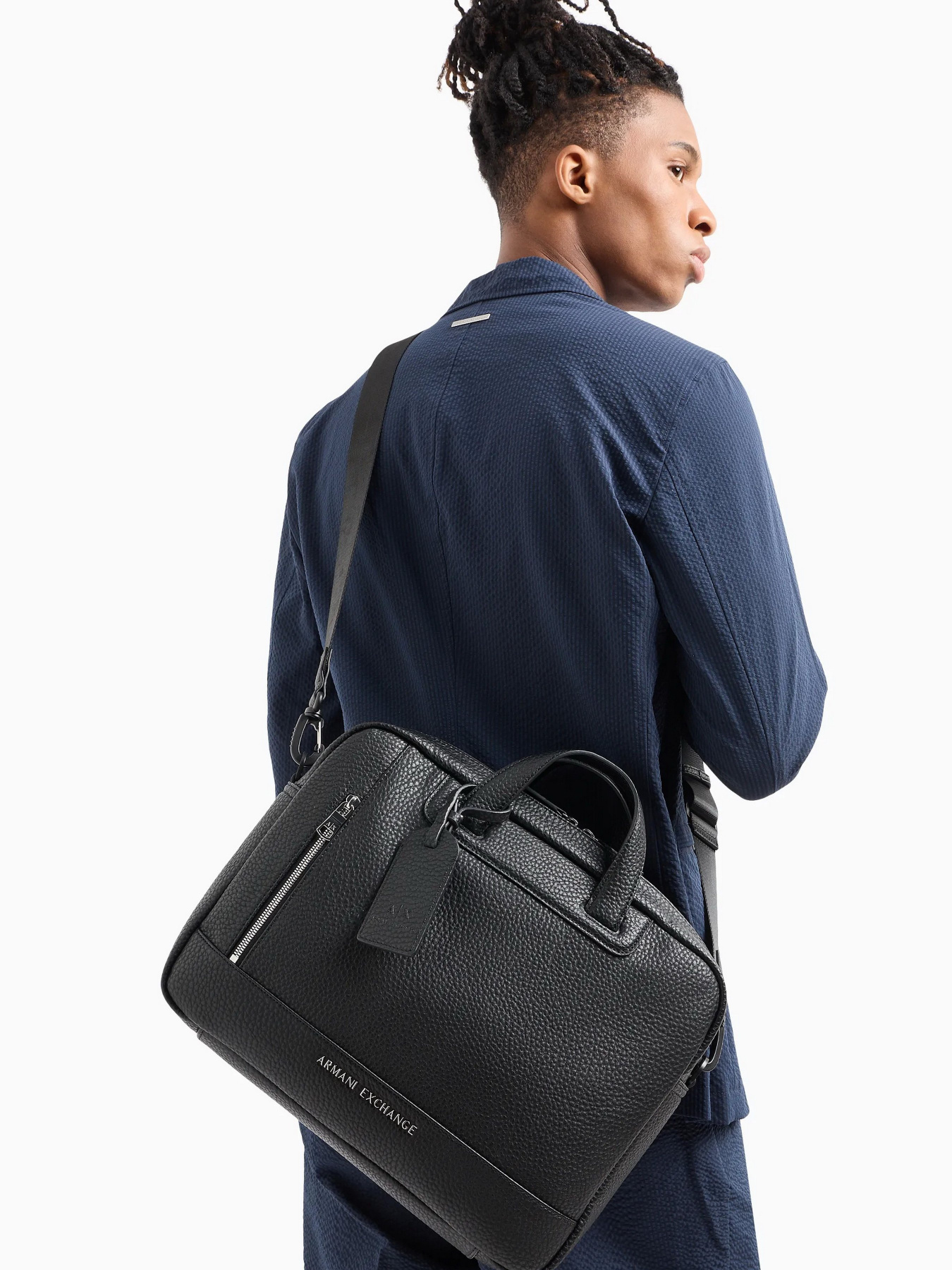 Сумки Armani Exchange Essential модель 952653-CC828-00020 Фото