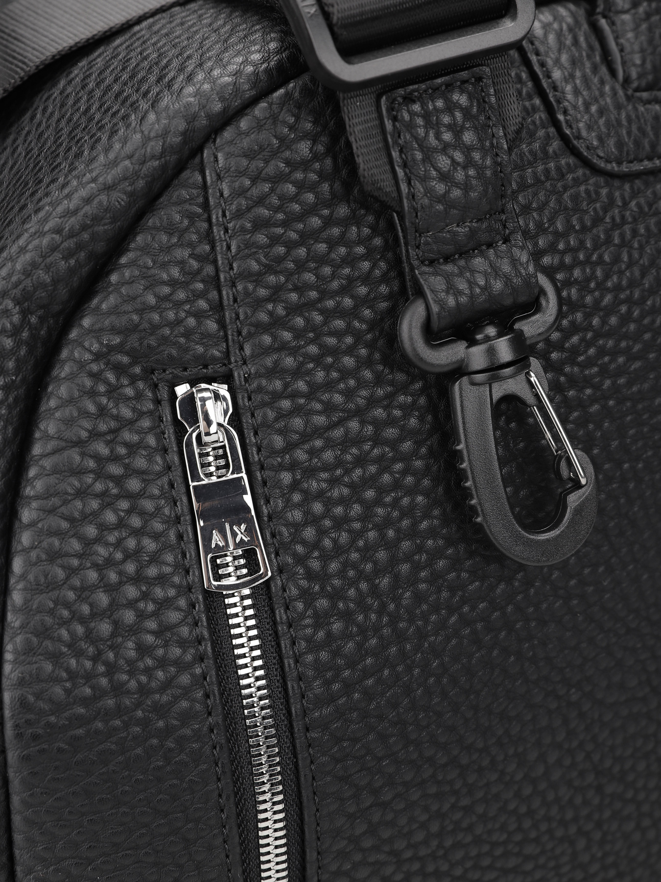 Дорожные сумки и чемоданы Armani Exchange модель 952654-CC828-00020 Фото