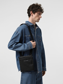 Сумки Armani Exchange модель 952717-4F872-00020 Фото