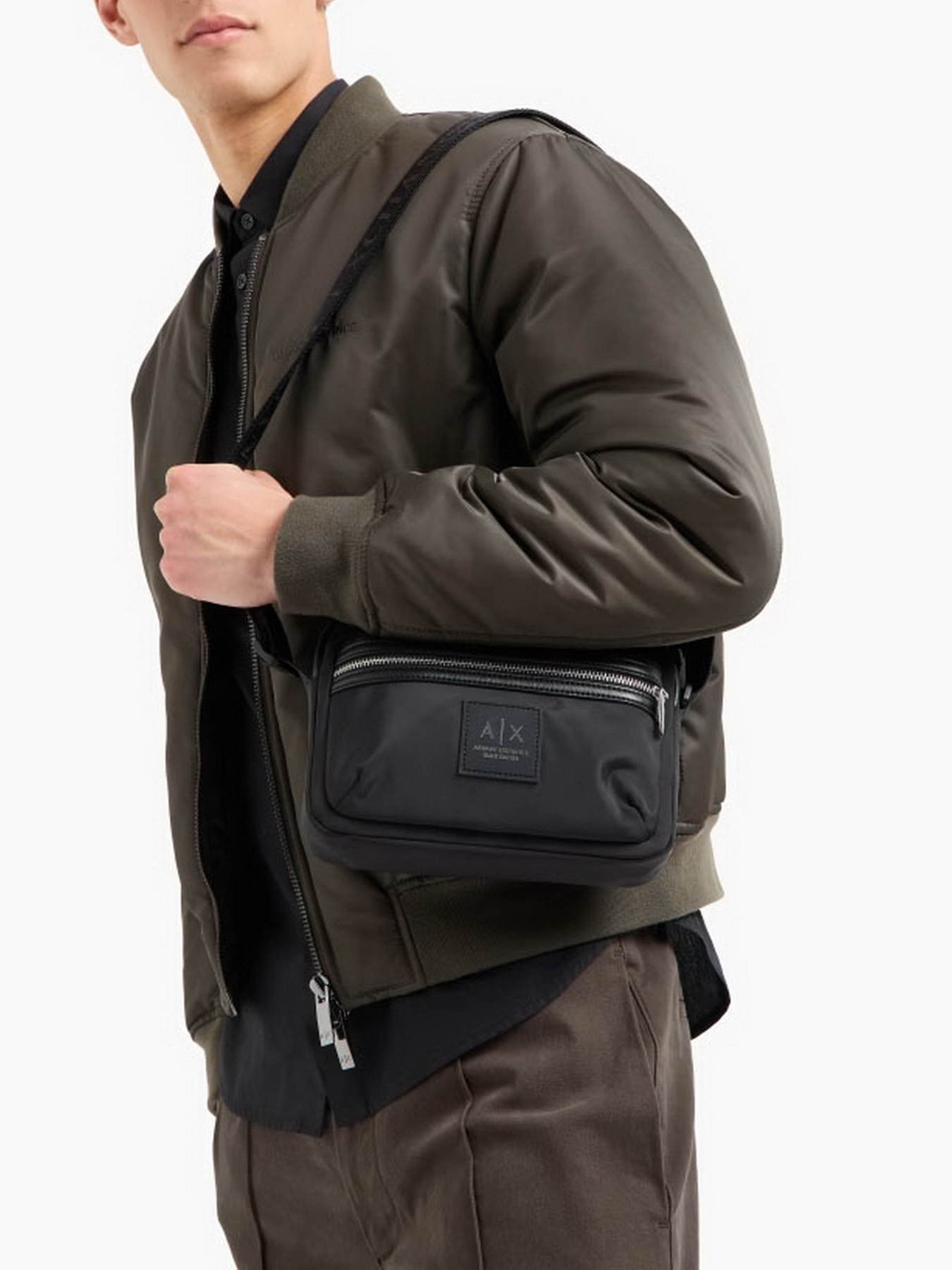 Сумки Armani Exchange модель XM000094-AF10406-UC001 Фото