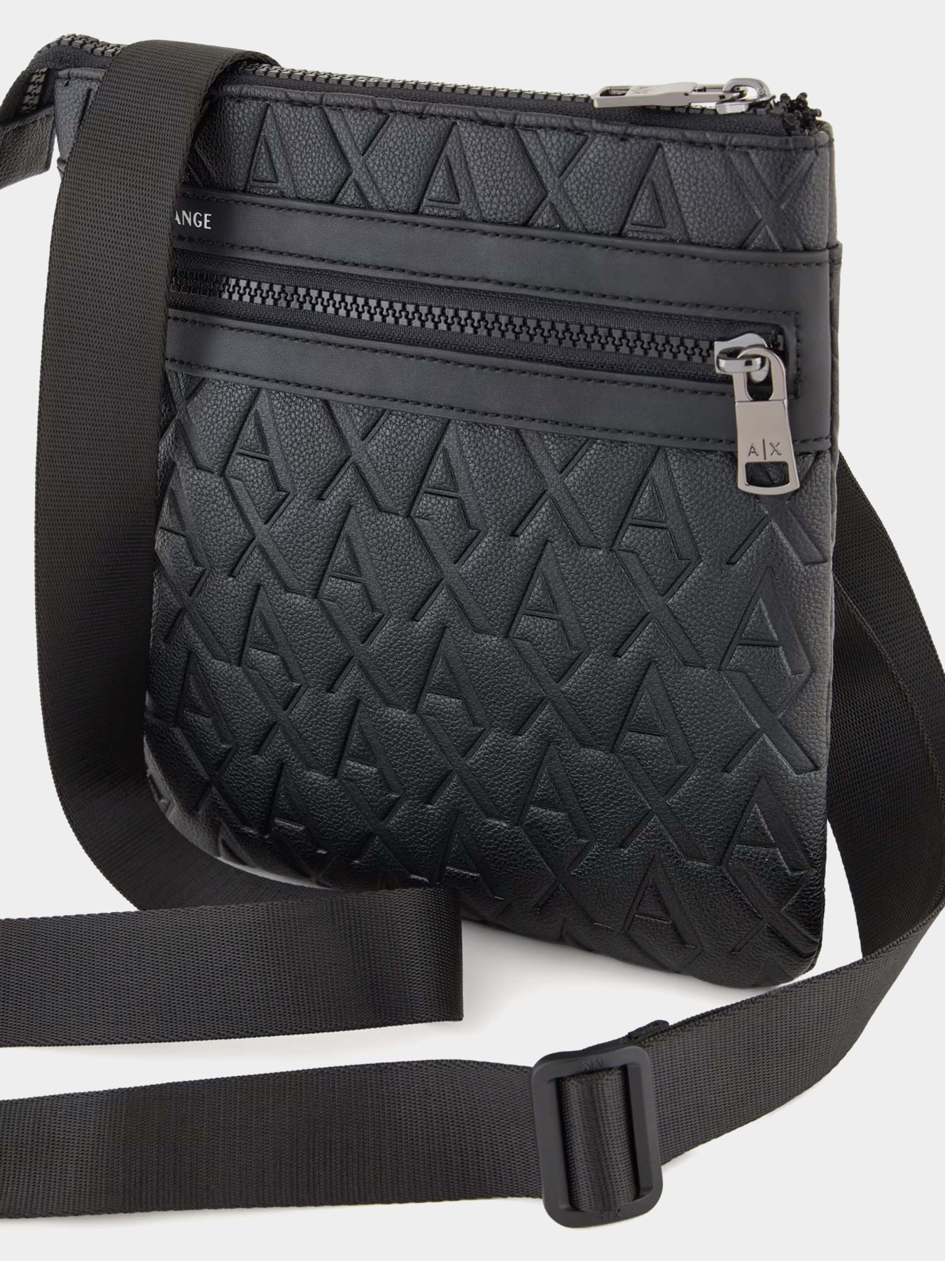 Сумки Armani Exchange модель XM000579-AF12133-UC001 Фото