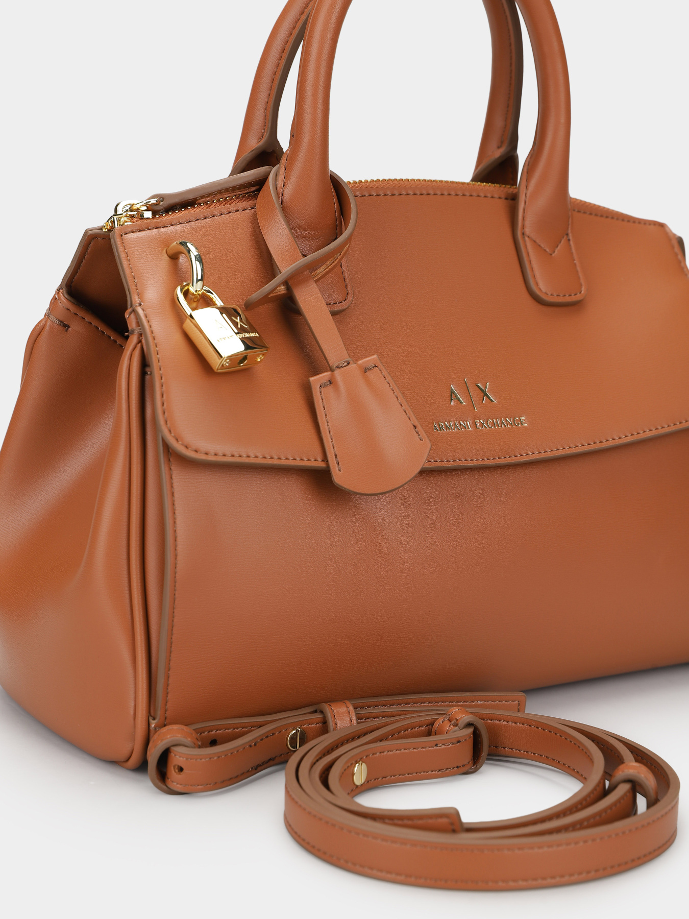 Сумки Armani Exchange модель XW000307-AF12040-U6164 Фото