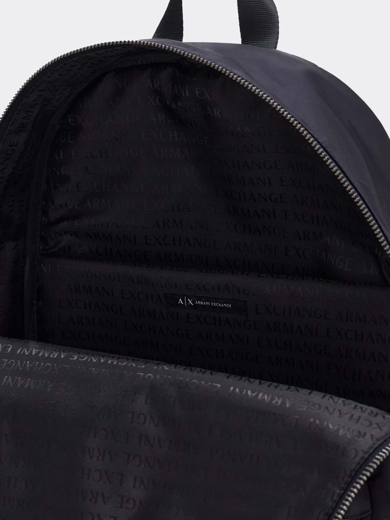 Рюкзаки Armani Exchange модель XM000030-AF15129-UB101 Рюкзаки Armani Exchange модель XM000030-AF15129-UB101 Фото