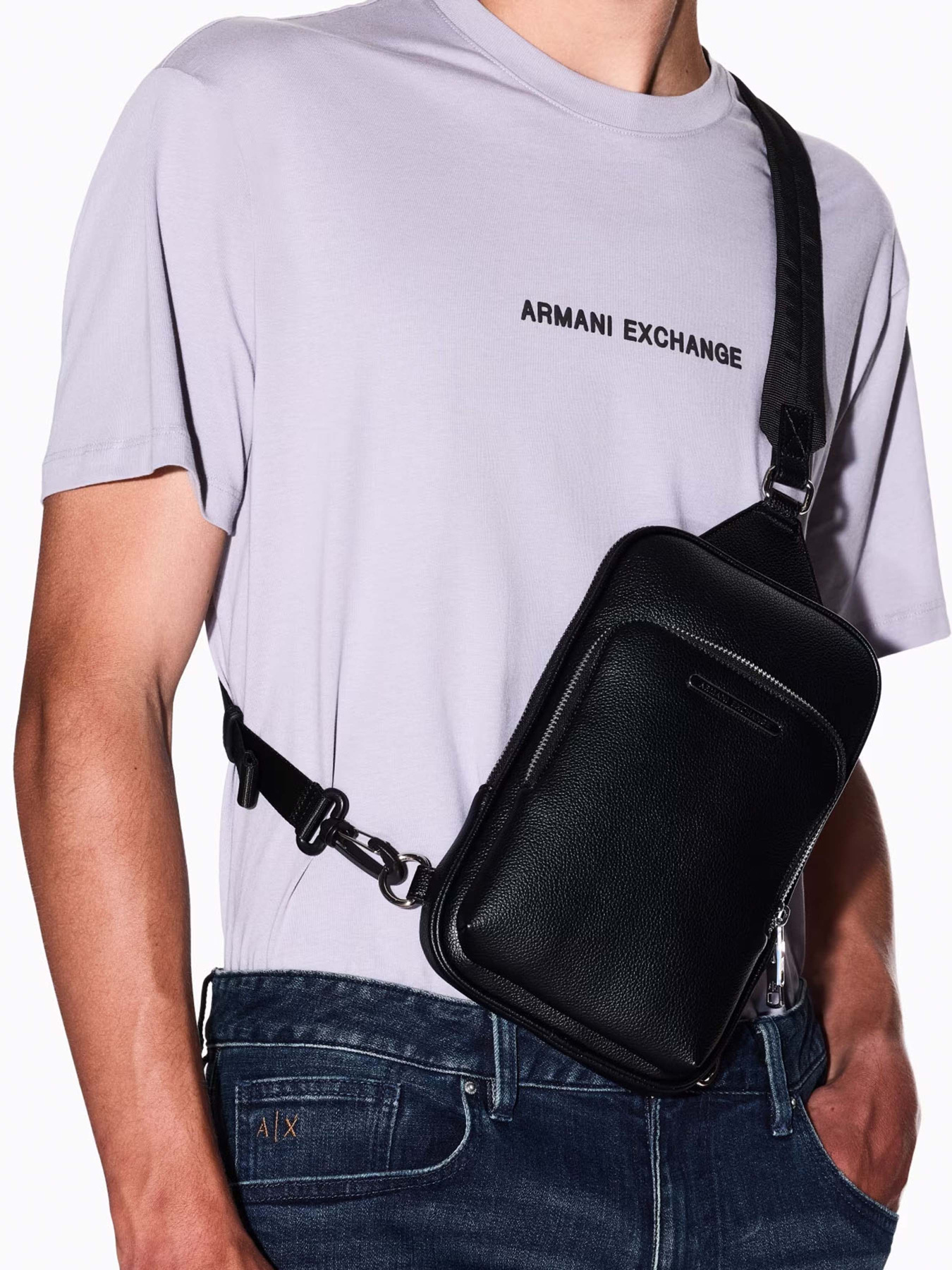 Сумки Armani Exchange модель XM000843-AF12134-UC001 Сумки Armani Exchange модель XM000843-AF12134-UC001 Фото