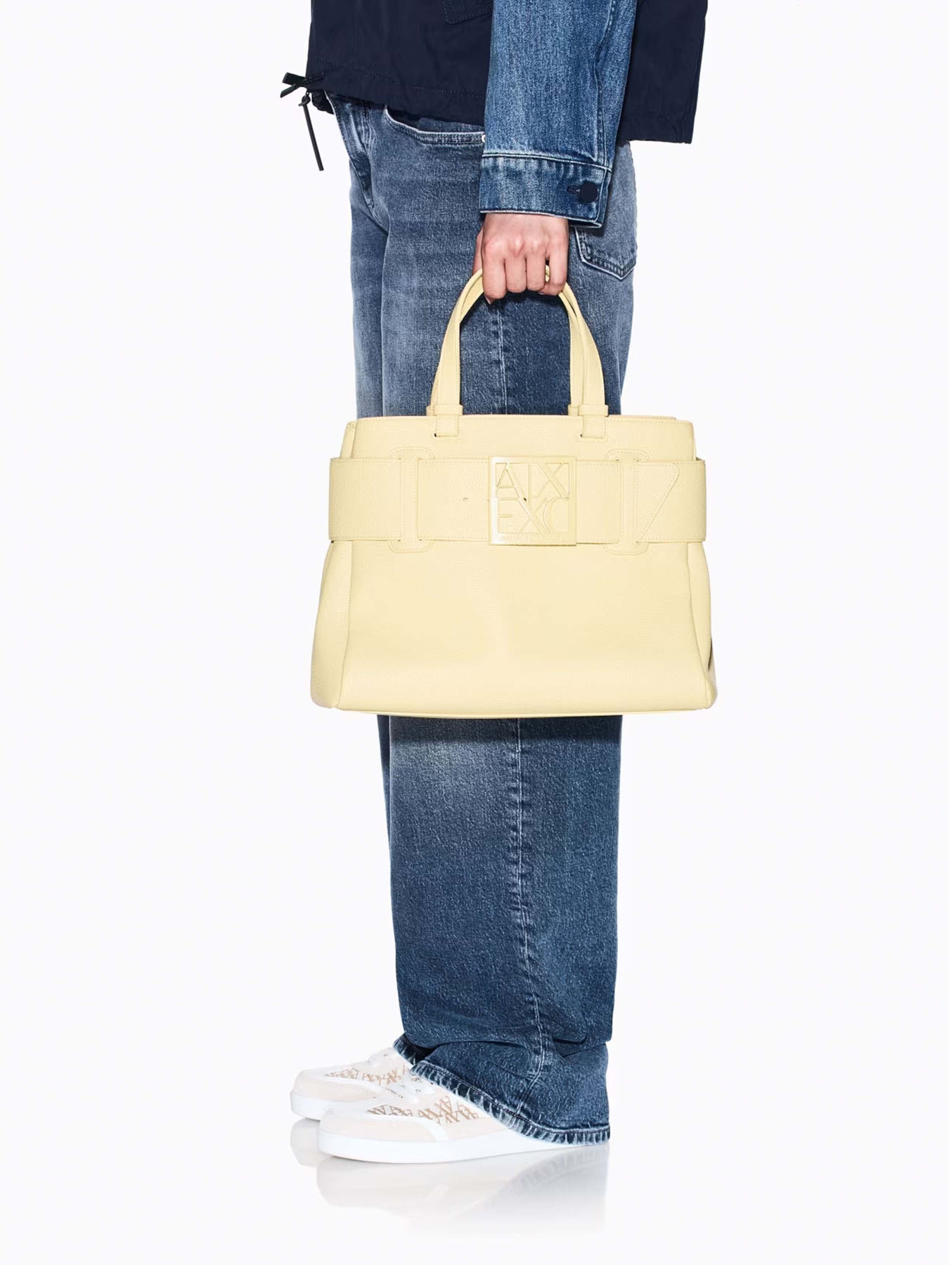 Сумки Armani Exchange модель XW000285-AF11902-U2144 Фото