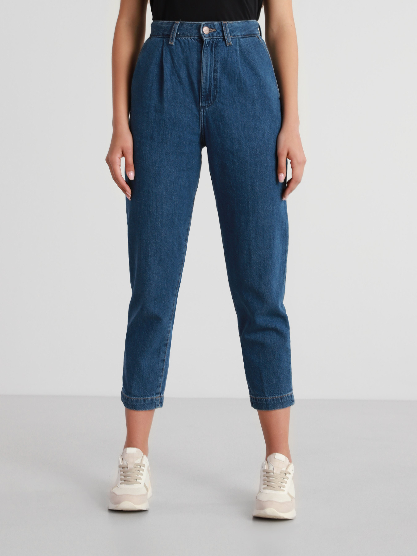 Джинсы Wrangler Mom Chino модель W22HZB26K_32 Фото