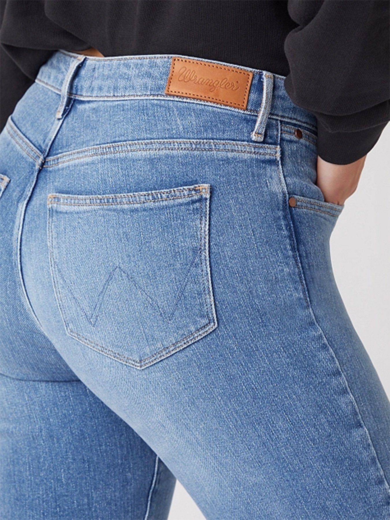 Джинсы Wrangler Straight модель W28TJH28W_32 Фото