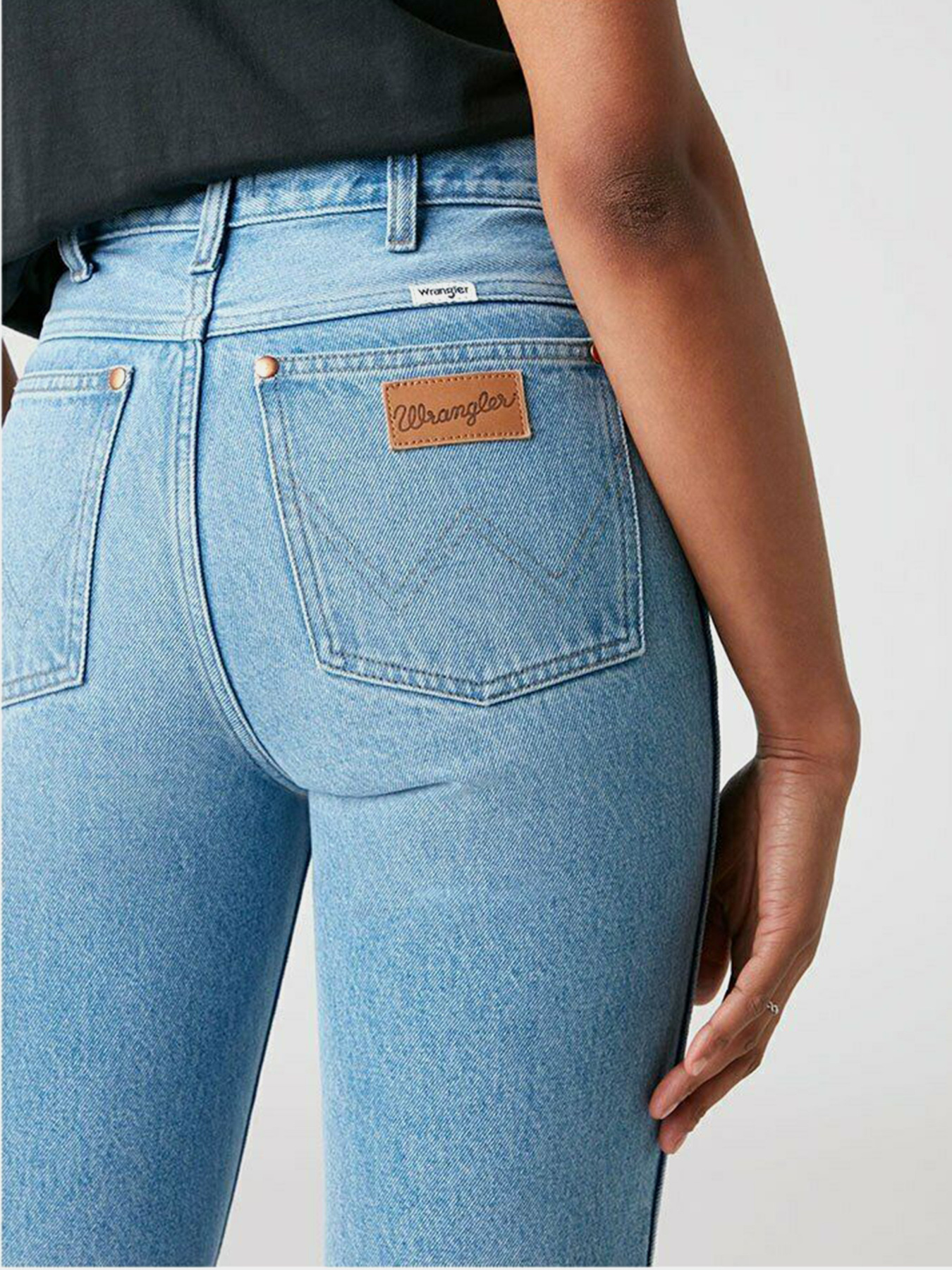 Джинсы Wrangler Wild West Straight модель W2H2MC258_32 Фото