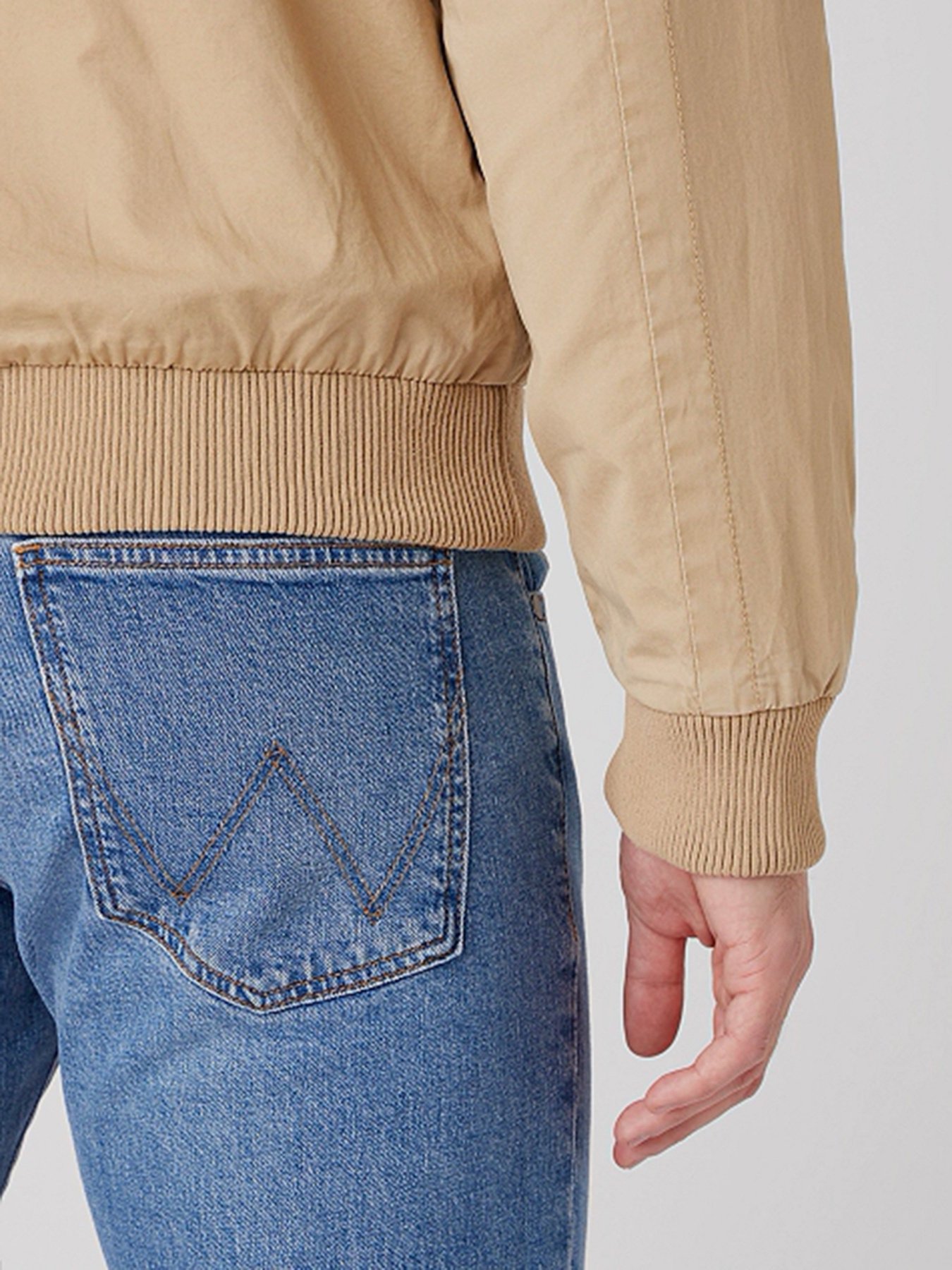 Куртки та дублянки Wrangler модель W4E16P58N Фото