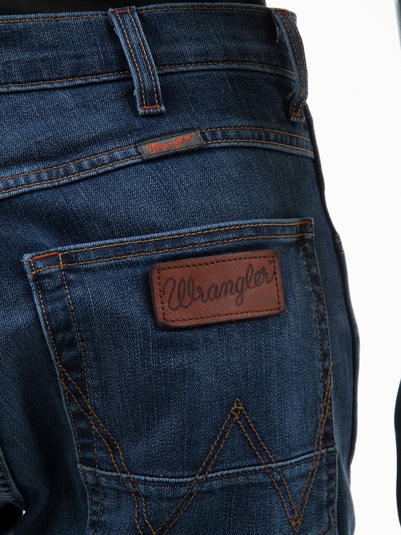 Джинси Wrangler Arizona Straight Classic модель W12OUJ47R_32 Фото
