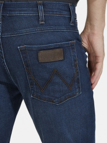 Джинси Wrangler Arizona Stretch модель W12OMS90Y_32 Фото
