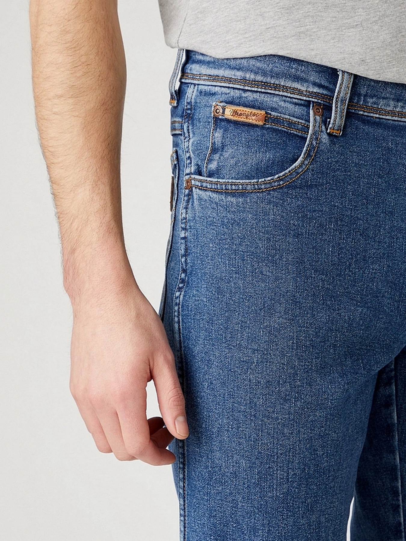 Джинси Wrangler Texas Slim модель W12S33010_32 Фото