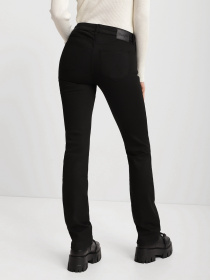 Джинси Wrangler Straight модель W28T4230N_32 Фото