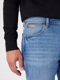 Джинсы Wrangler модель W12TJX21Y32_32 Фото
