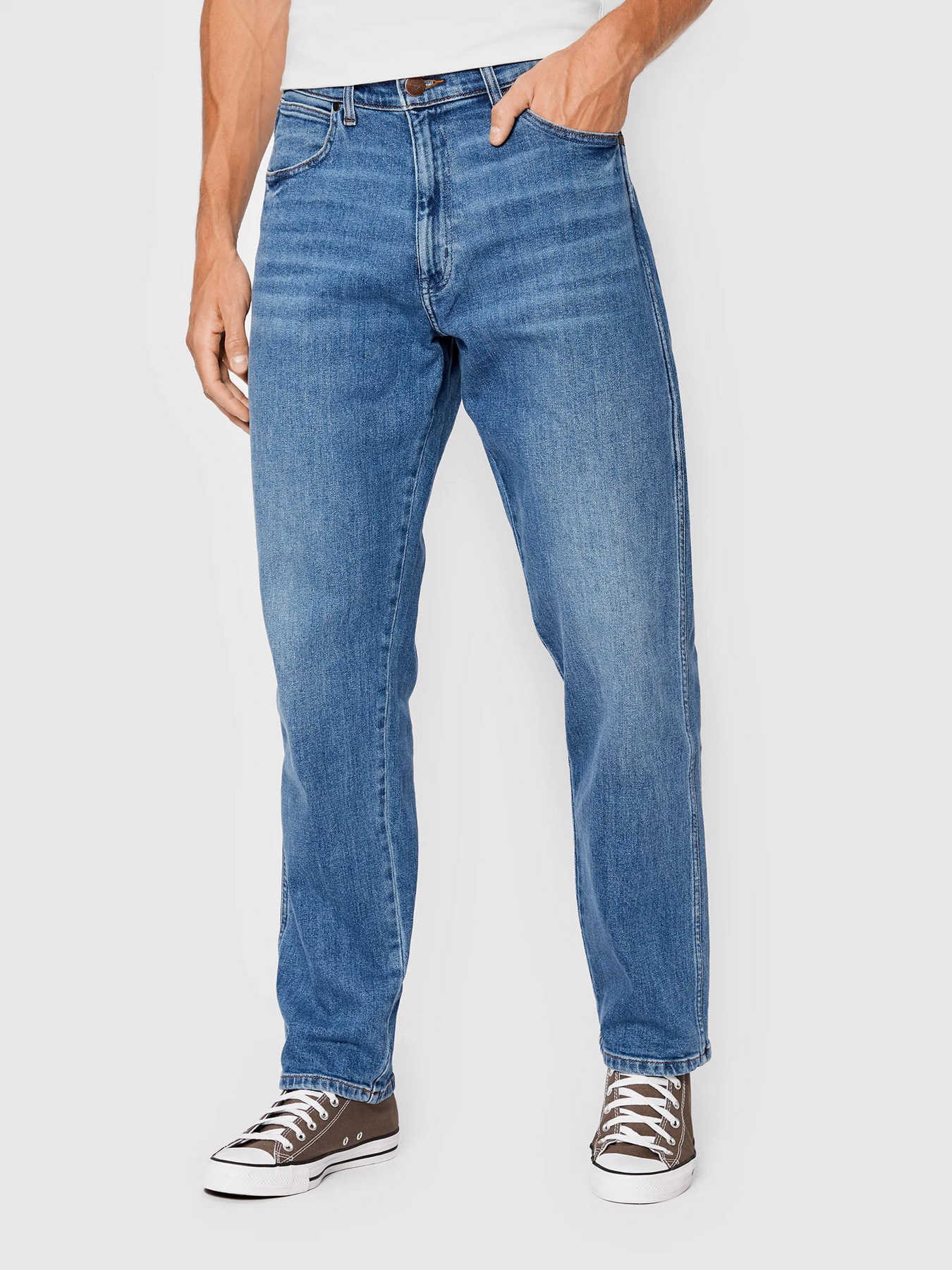 Джинсы Wrangler модель W16VJX21Y32_32 Фото
