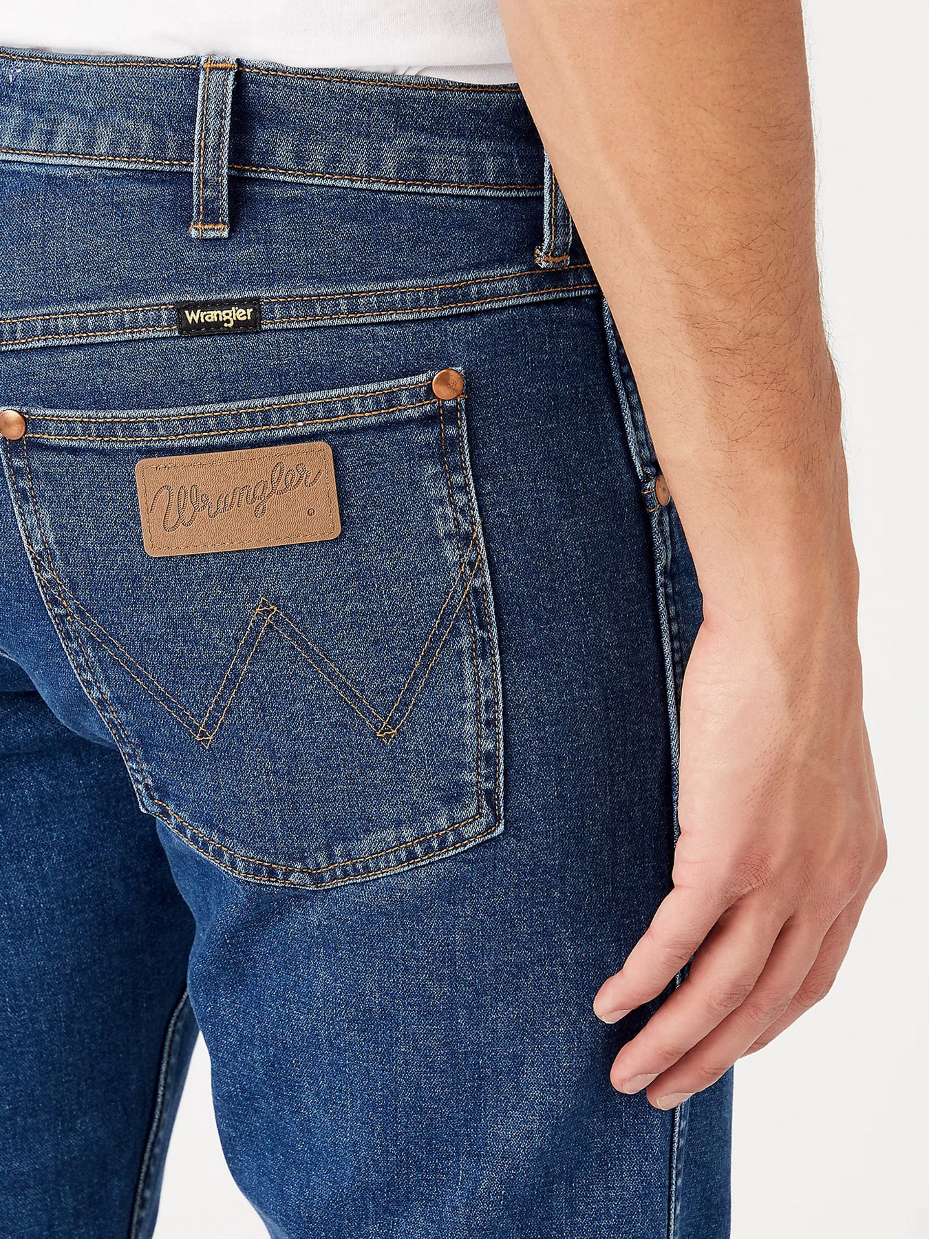 Джинсы Wrangler модель W1MZUH92332_32 Фото