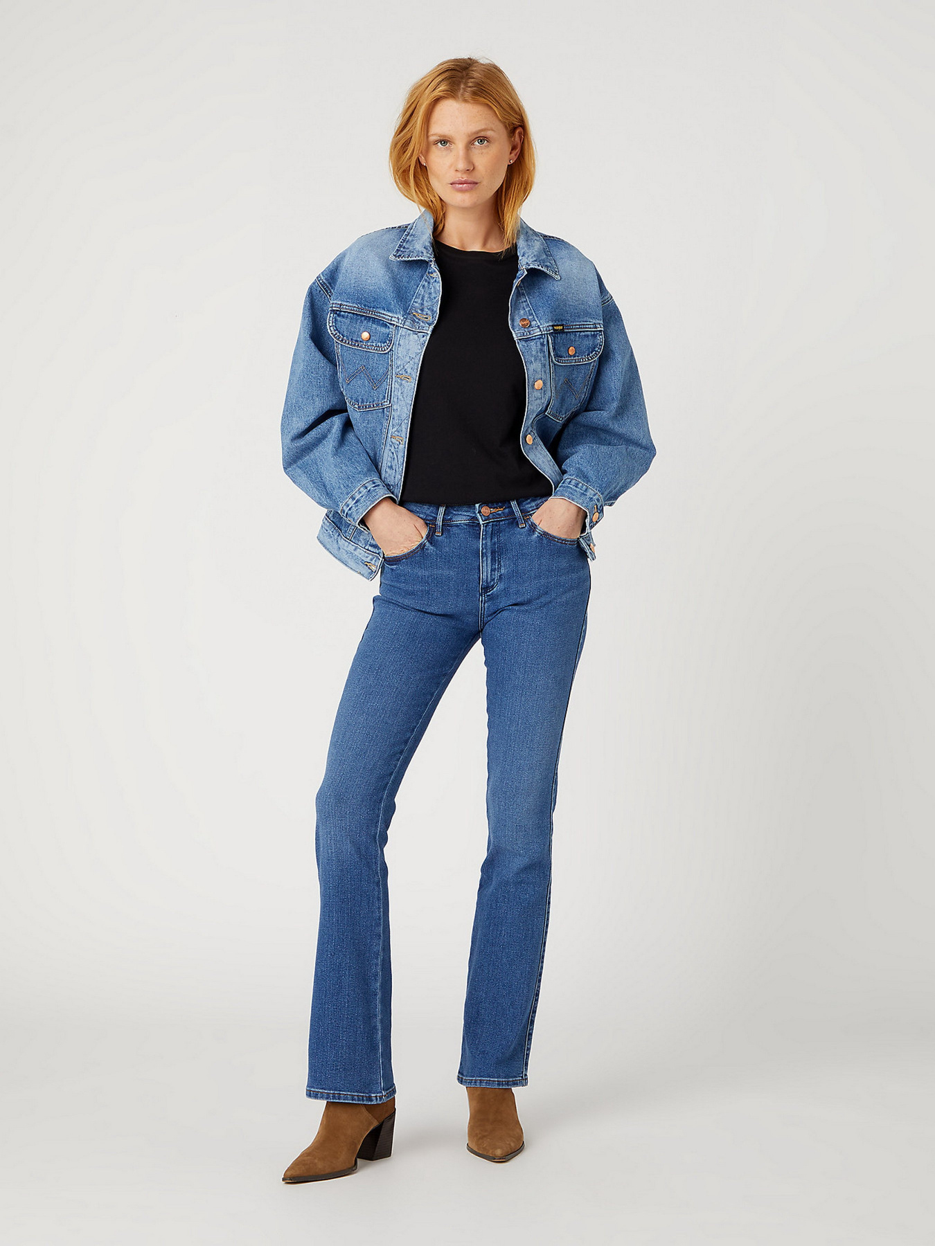 Джинси Wrangler Bootcut Camellia модель W28B4734R_32 Фото